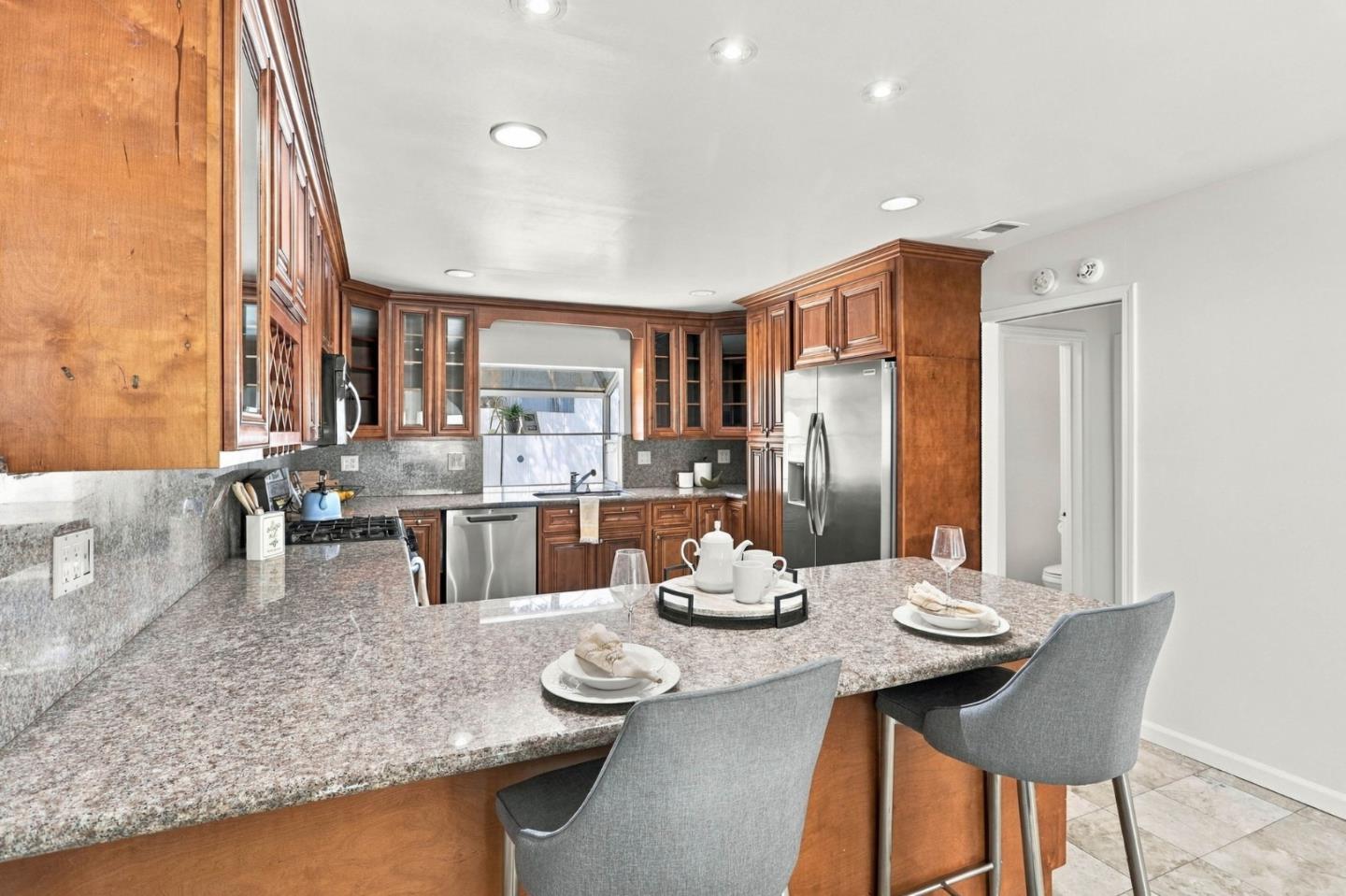 1001 Obrien CT