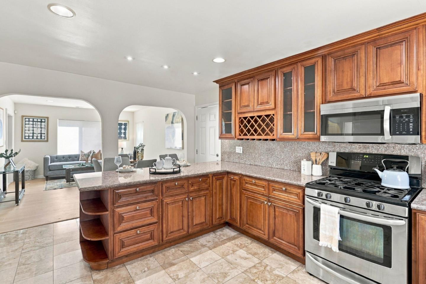 1001 Obrien CT