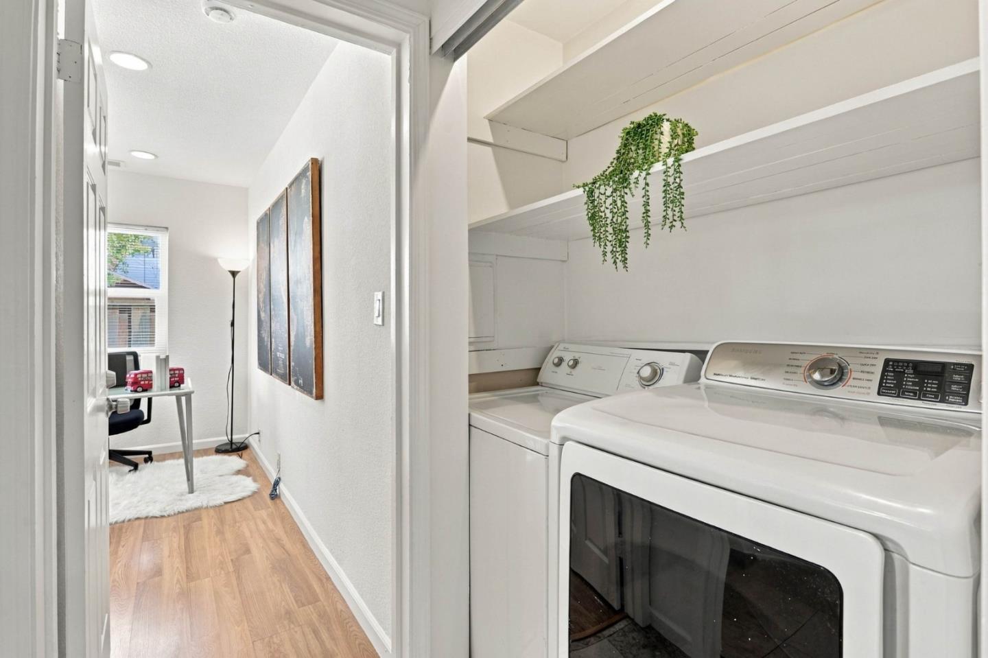 1001 Obrien CT