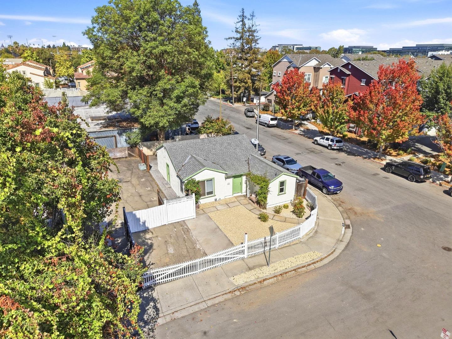 1001 Obrien CT