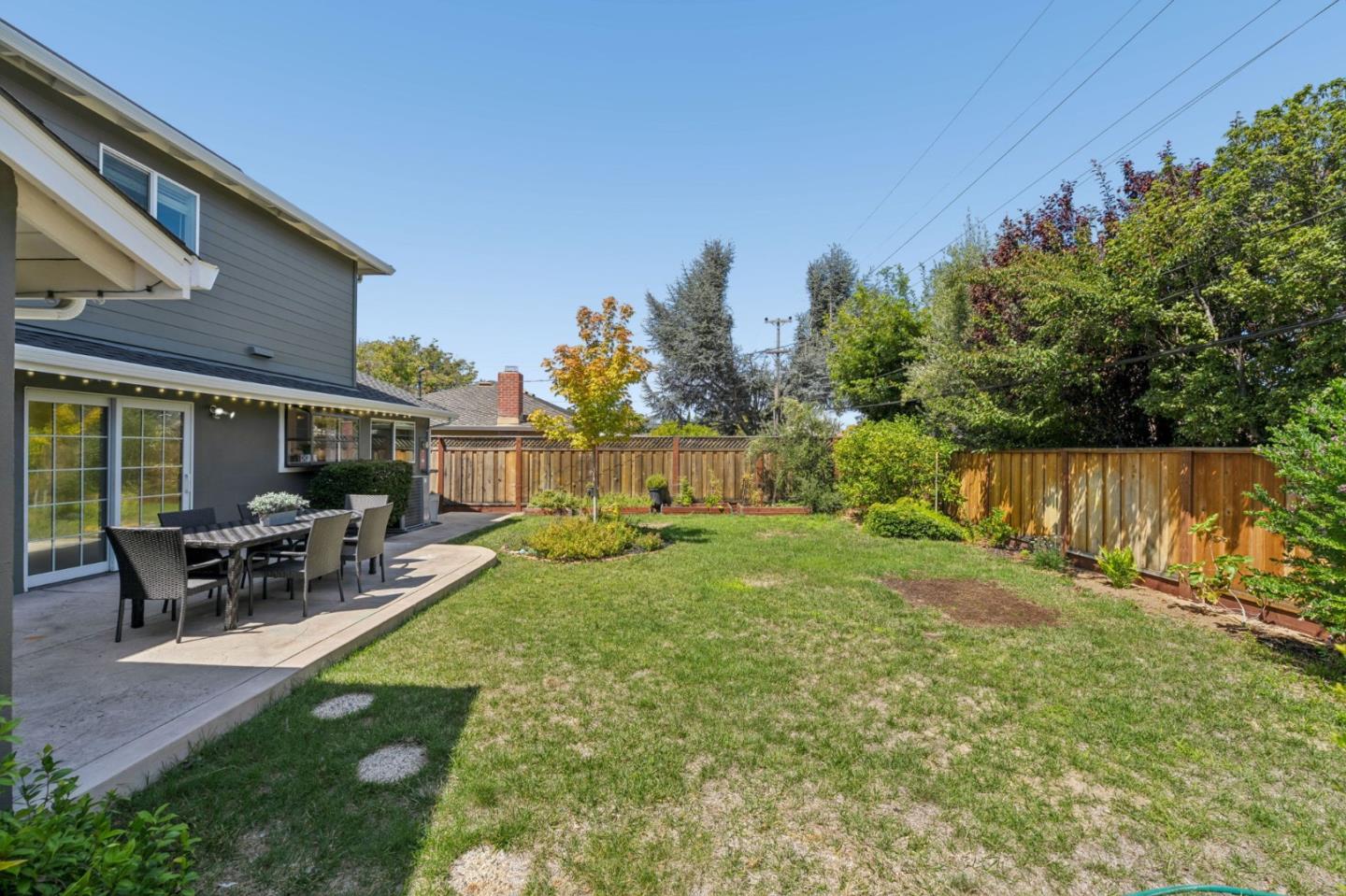 5432 Escover LN