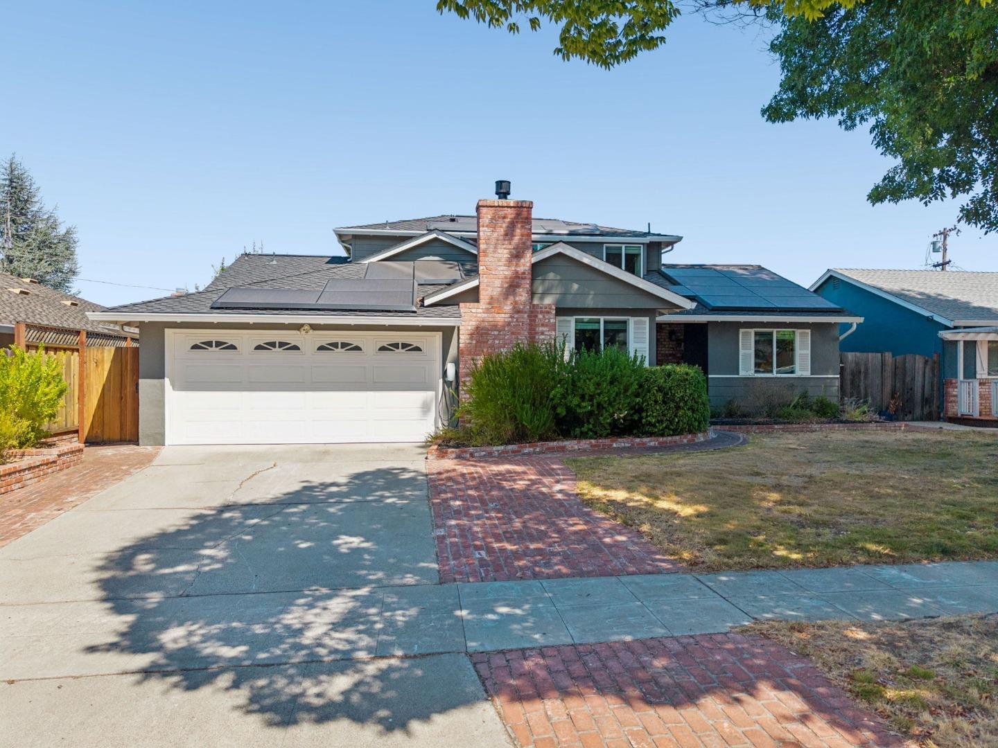 5432 Escover LN