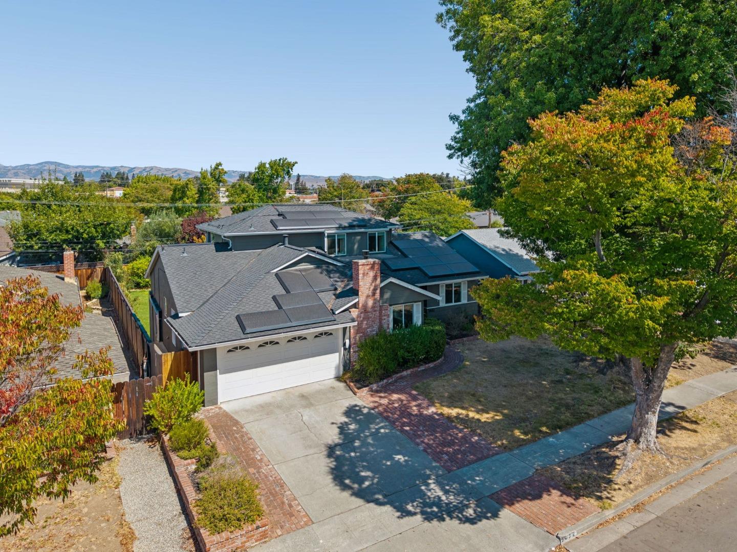 5432 Escover LN