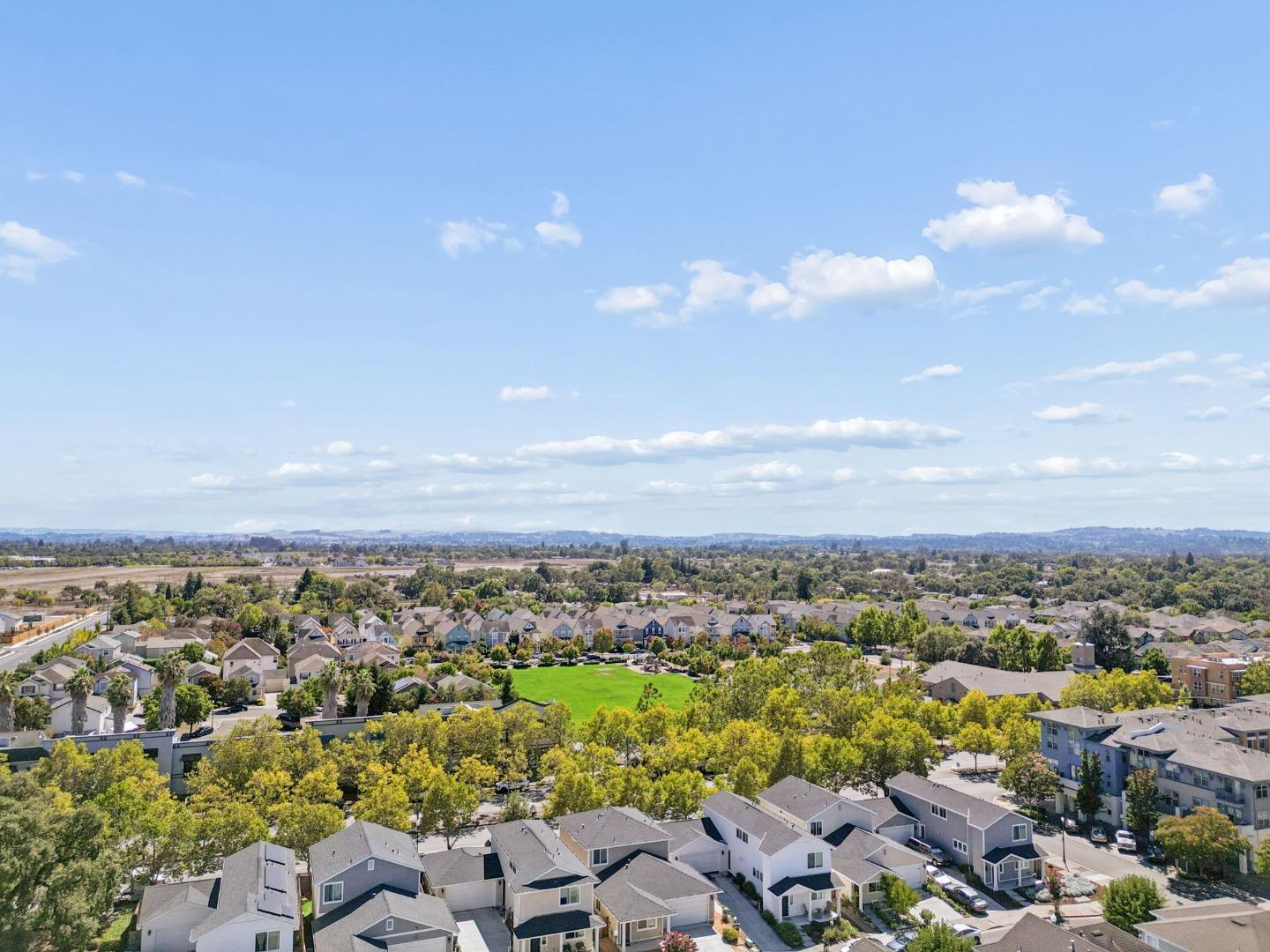 3807 Louis Krohn DR