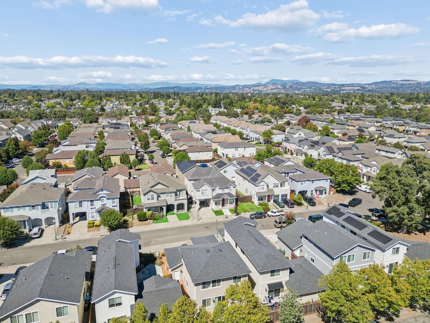 3807 Louis Krohn DR