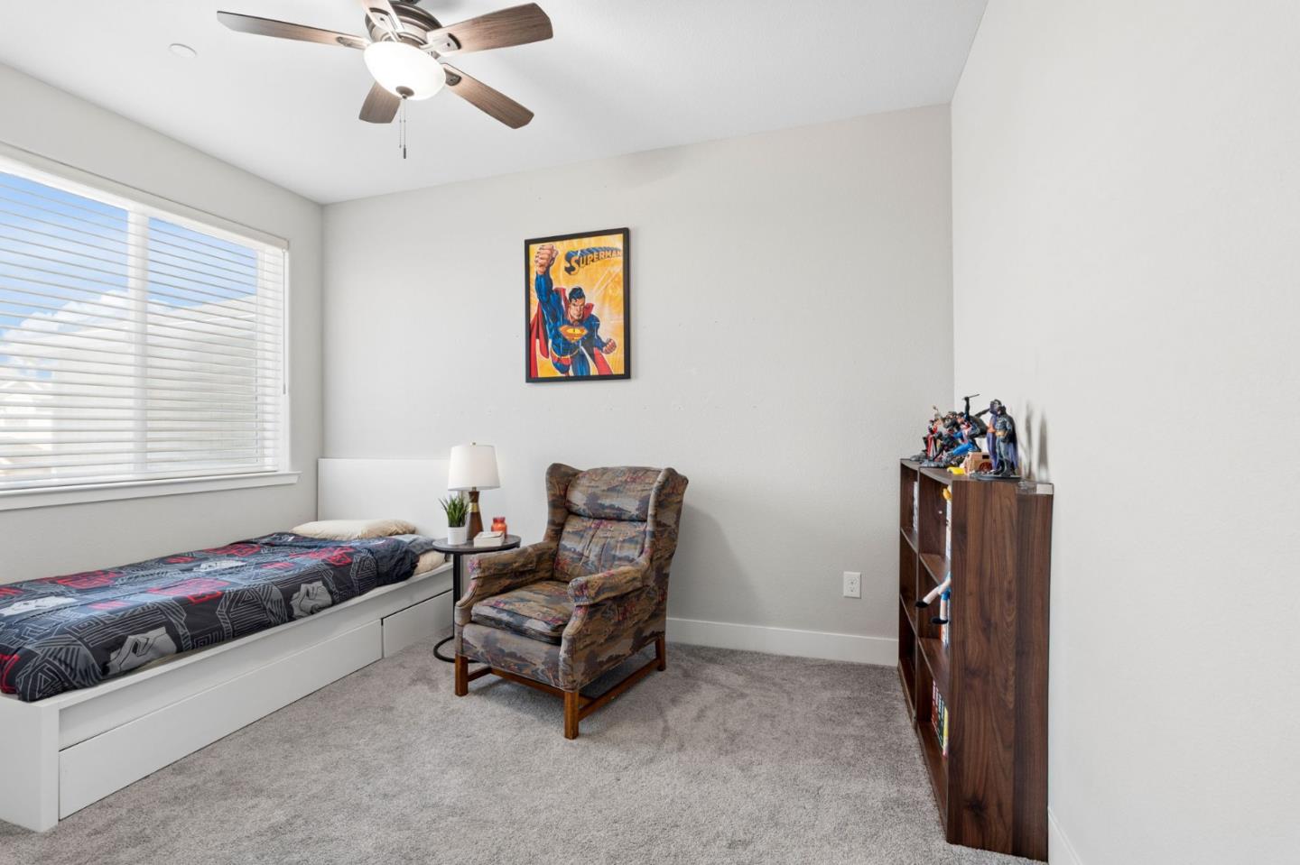 3807 Louis Krohn DR