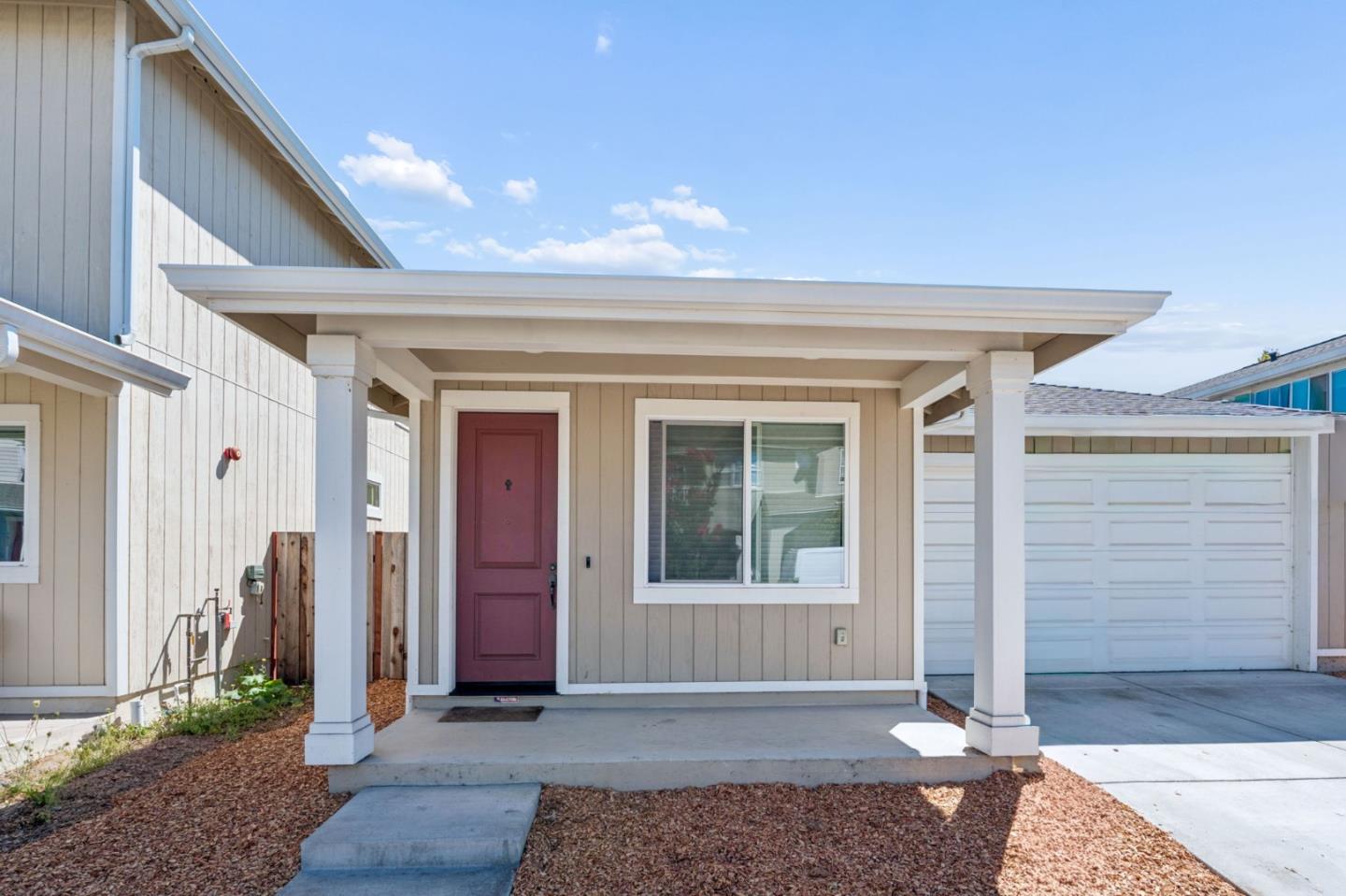 3807 Louis Krohn DR