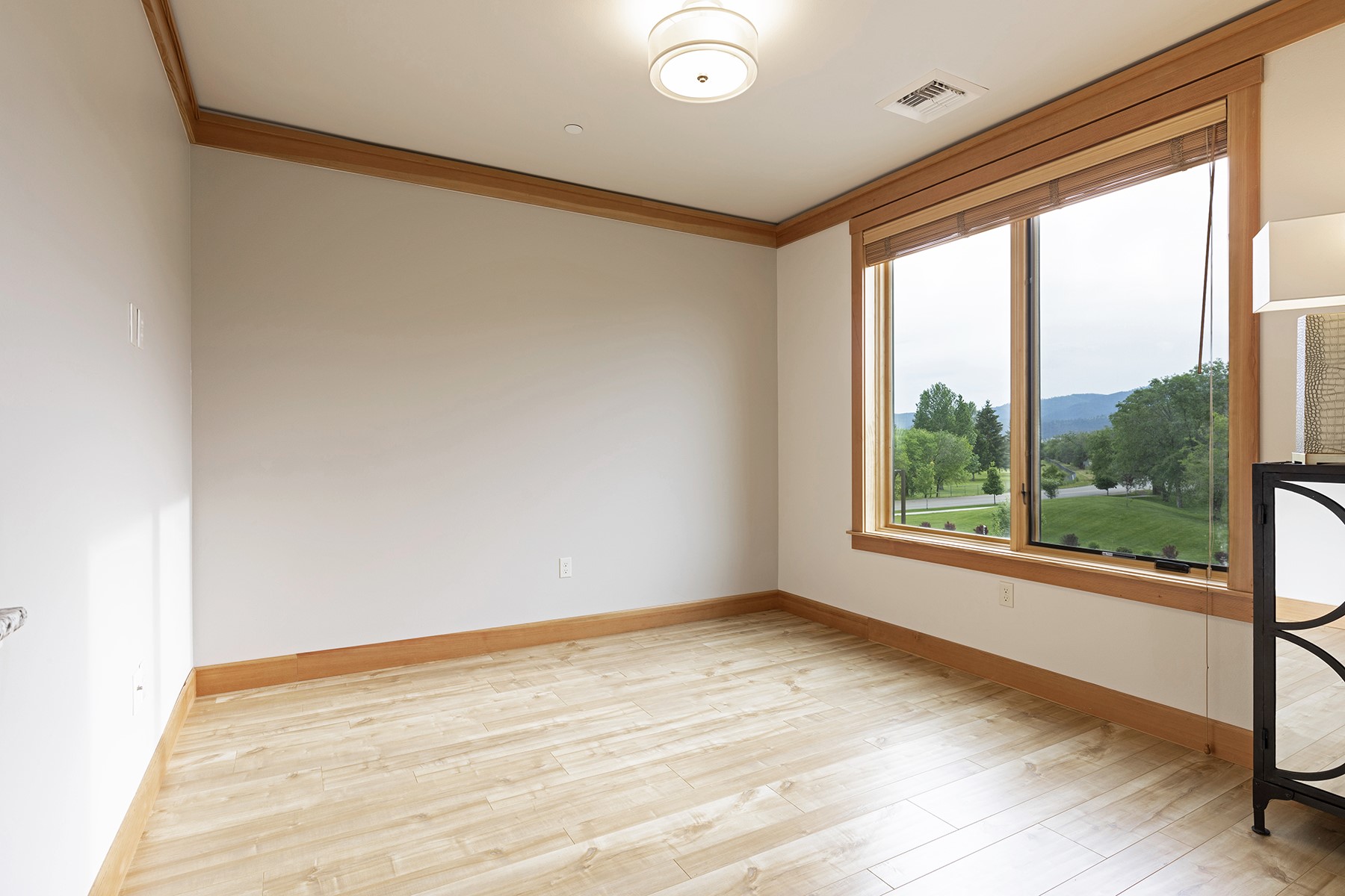 2625 Dearborn Avenue 207