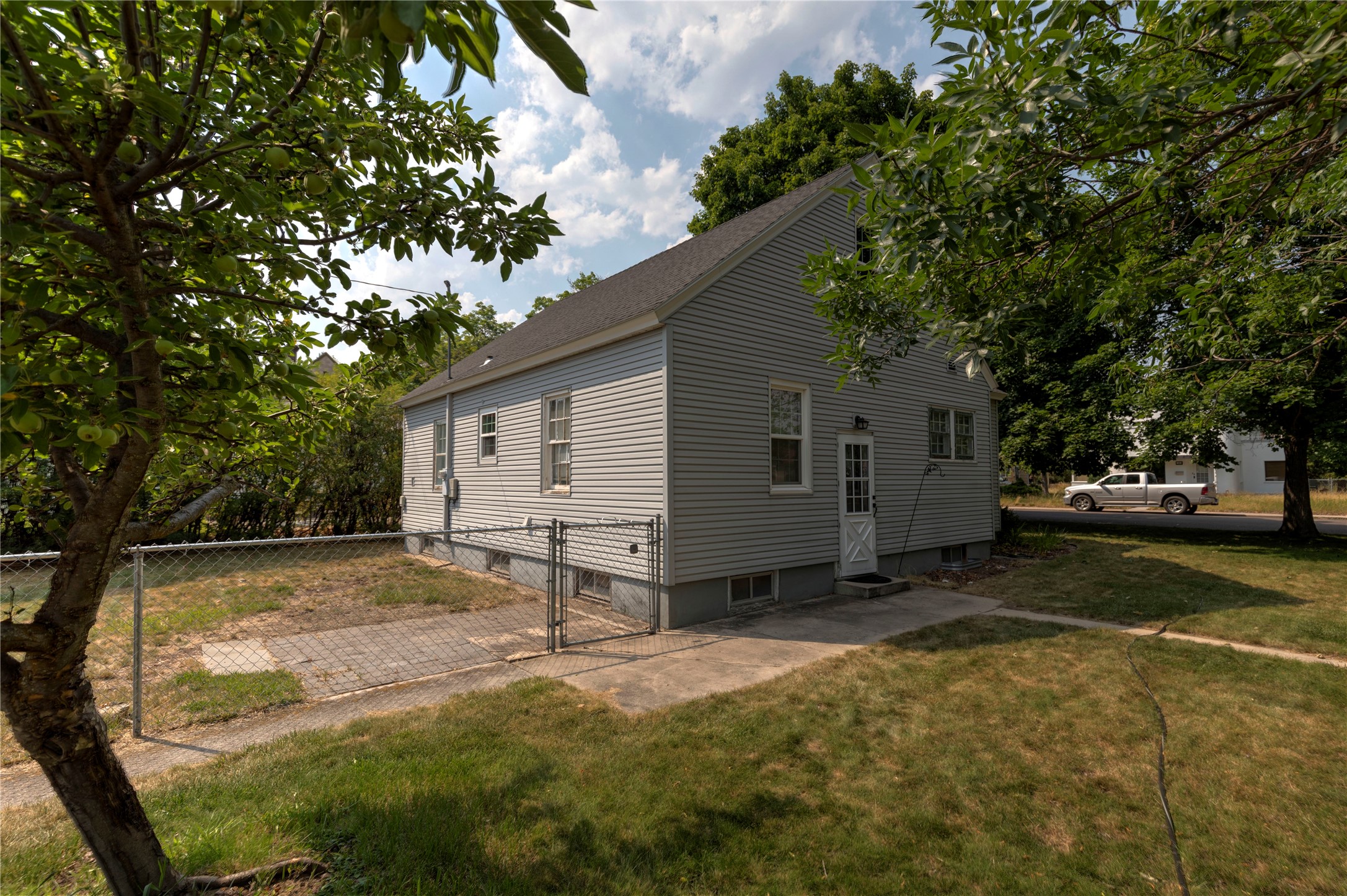 145 Woodworth Avenue