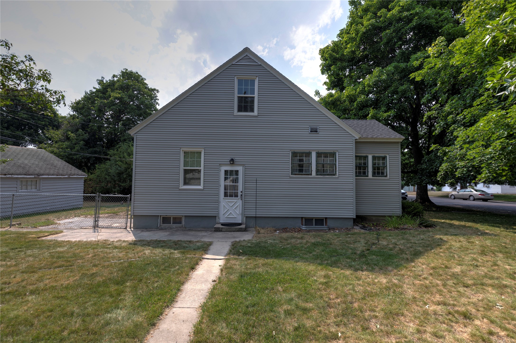 145 Woodworth Avenue