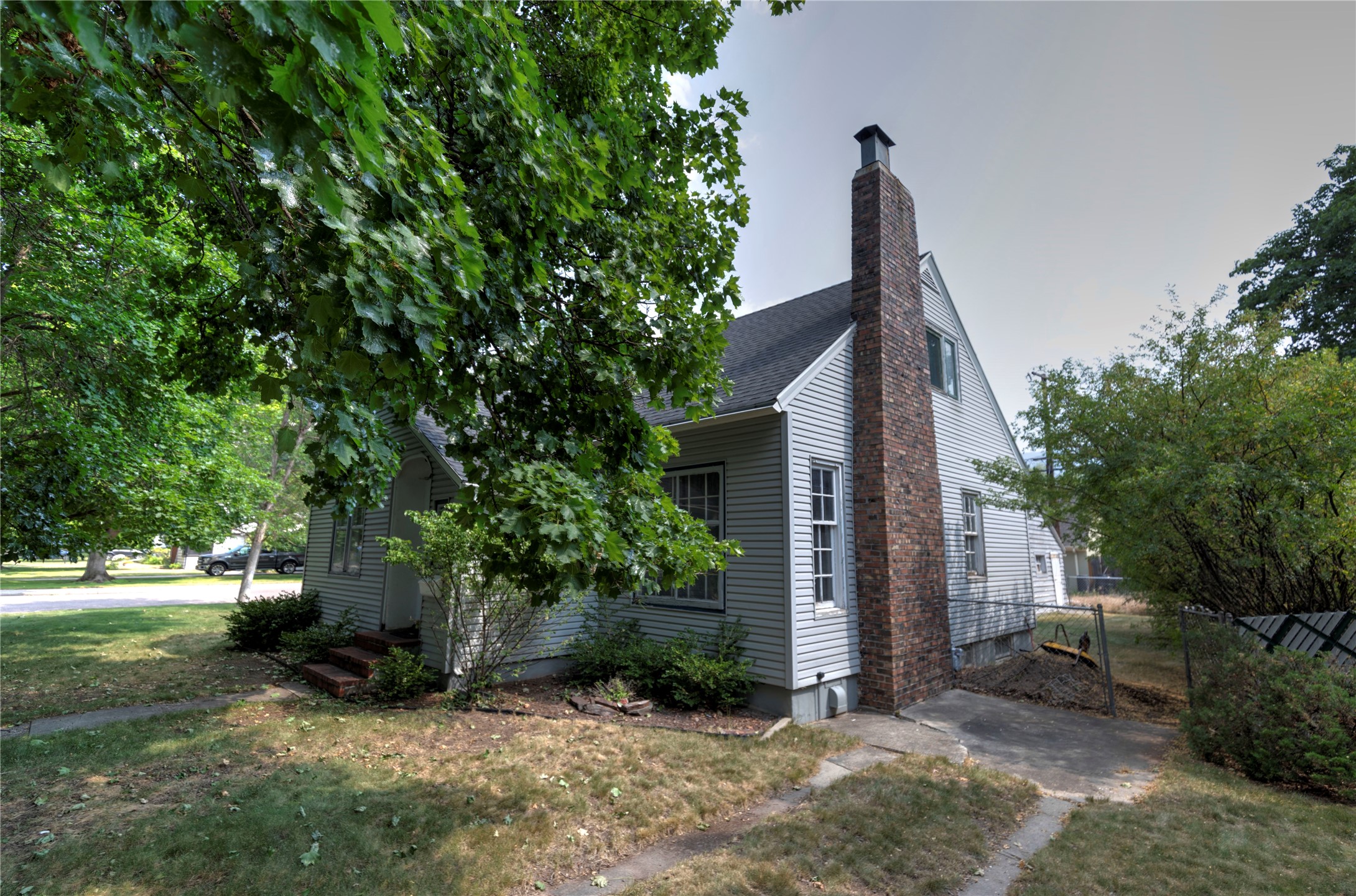 145 Woodworth Avenue