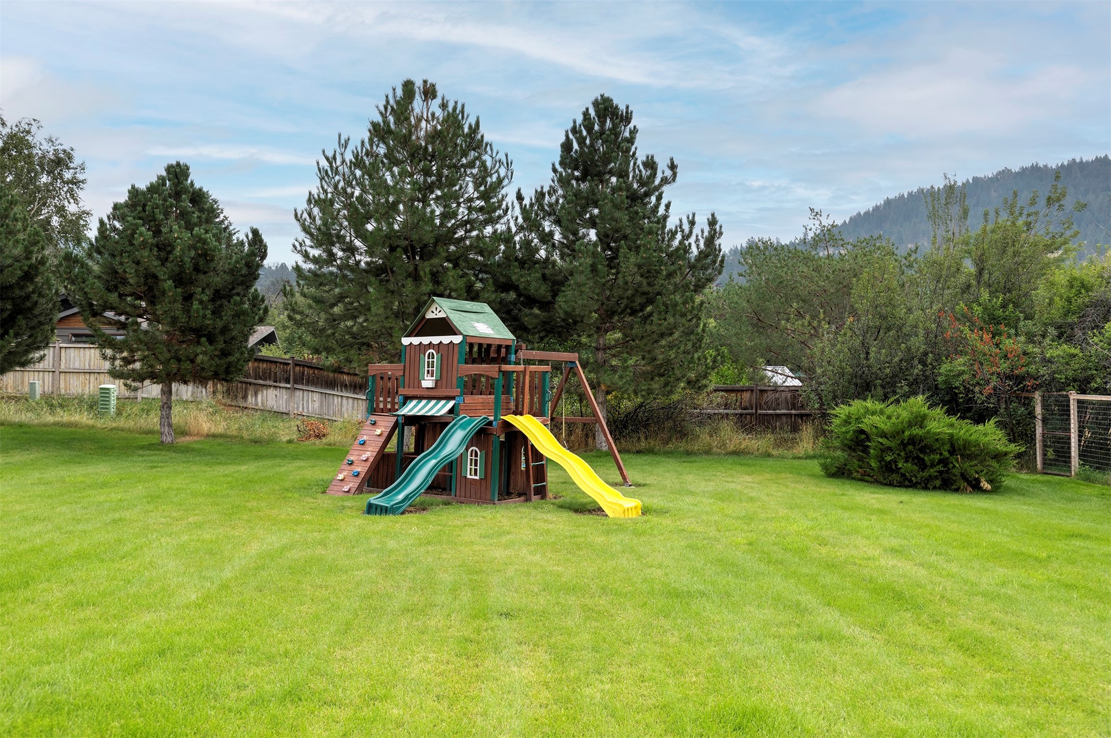 1332 Lily Court