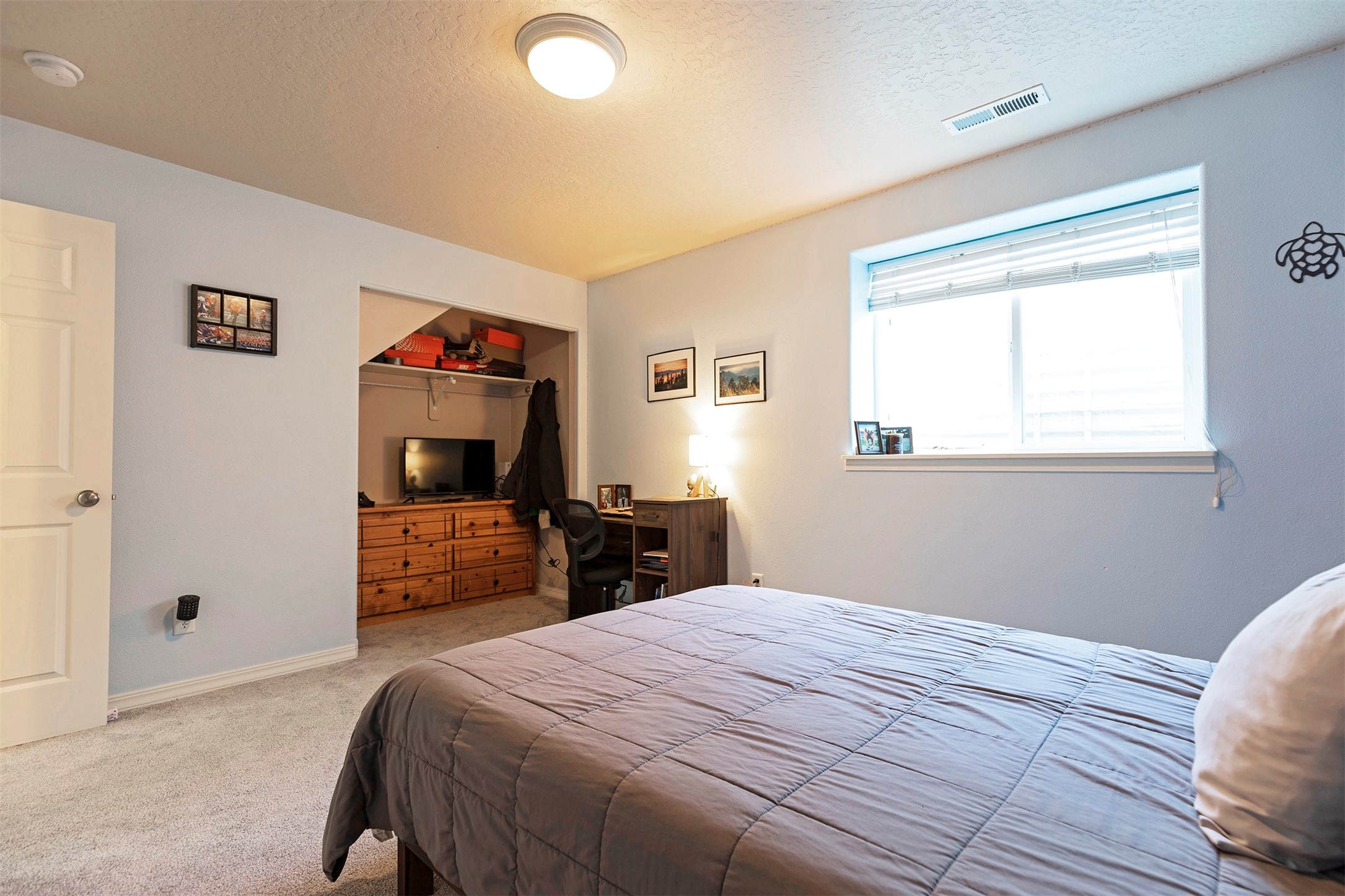 1332 Lily Court