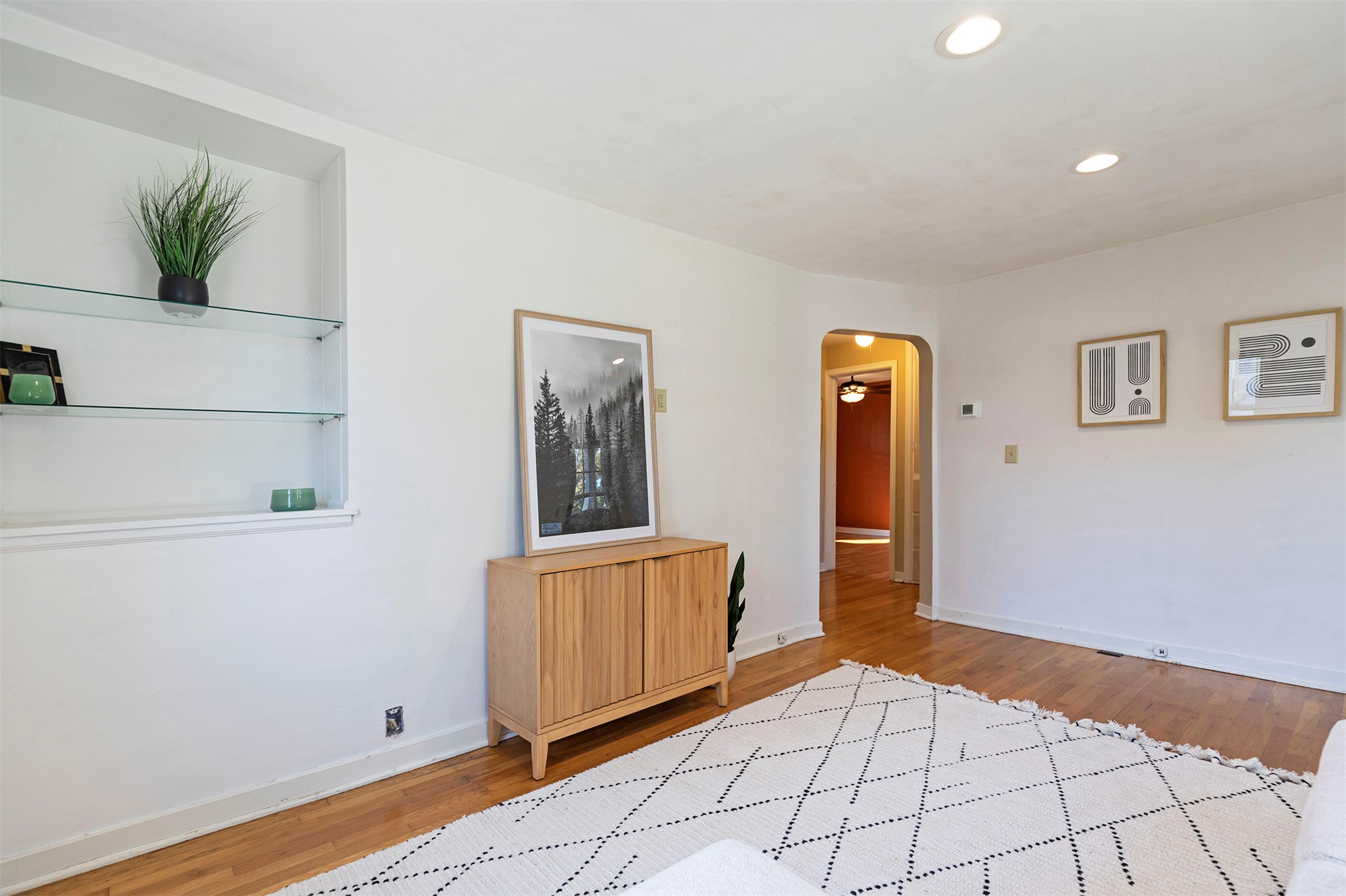 1423 S 4th Street W