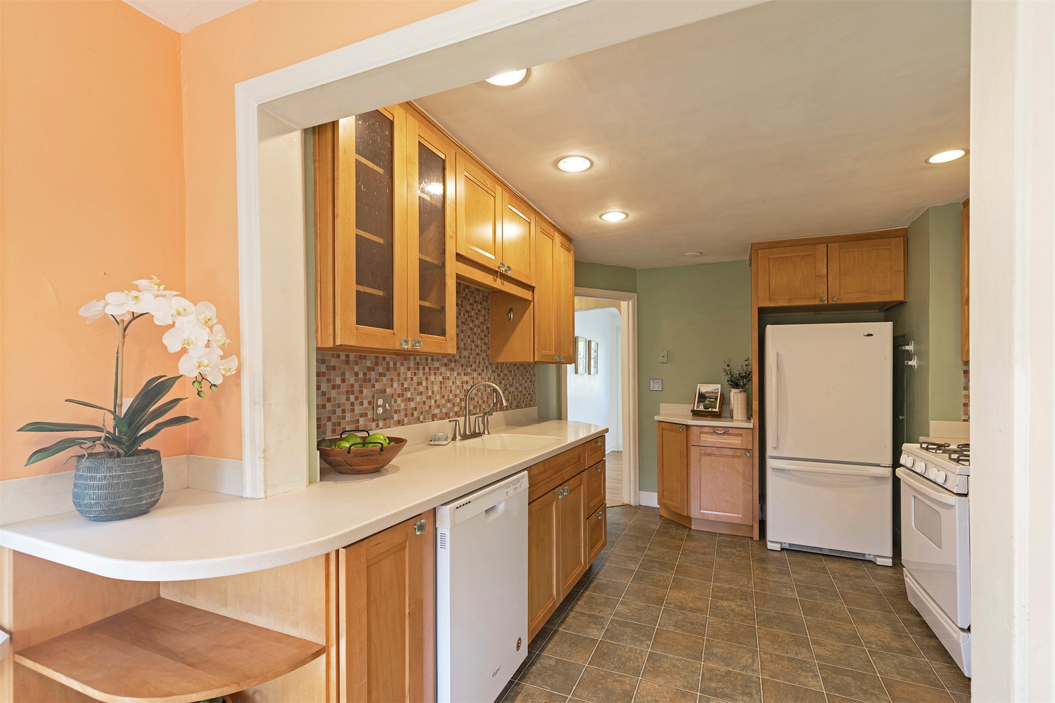 1423 S 4th Street W