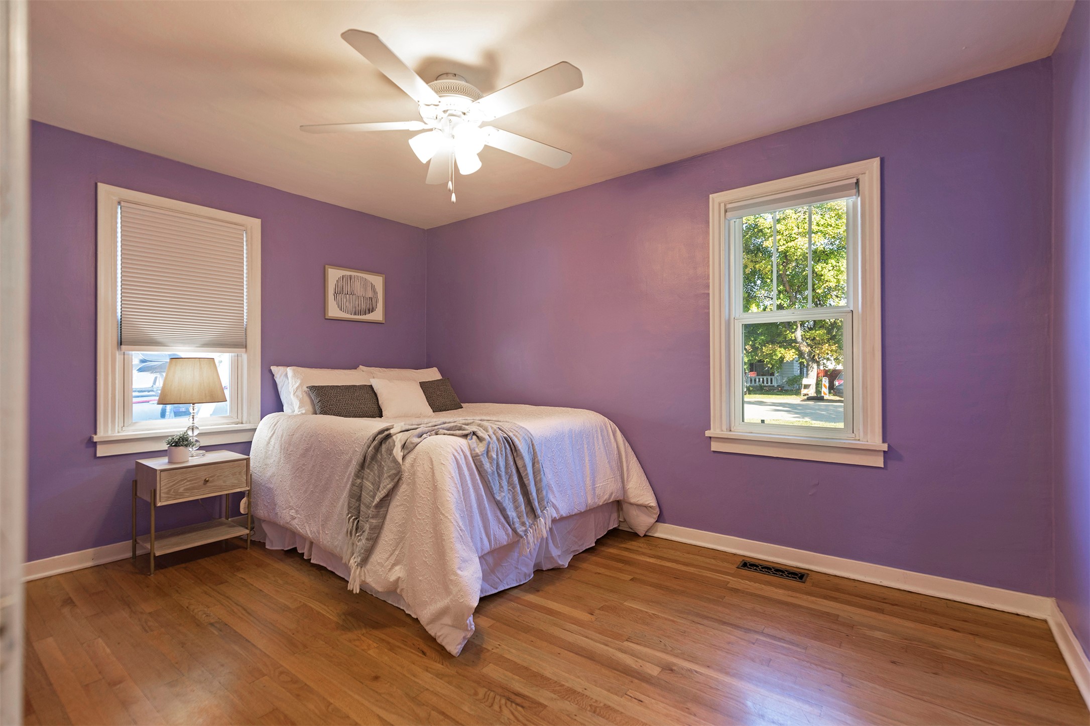 1423 S 4th Street W