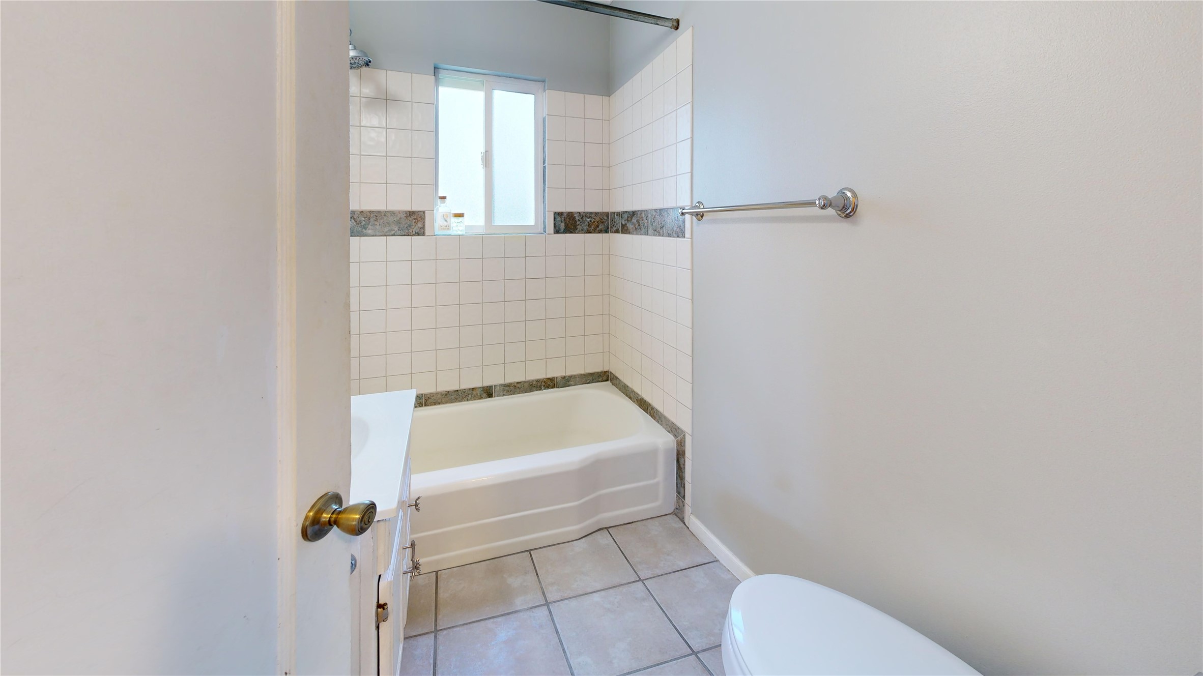 1423 S 4th Street W