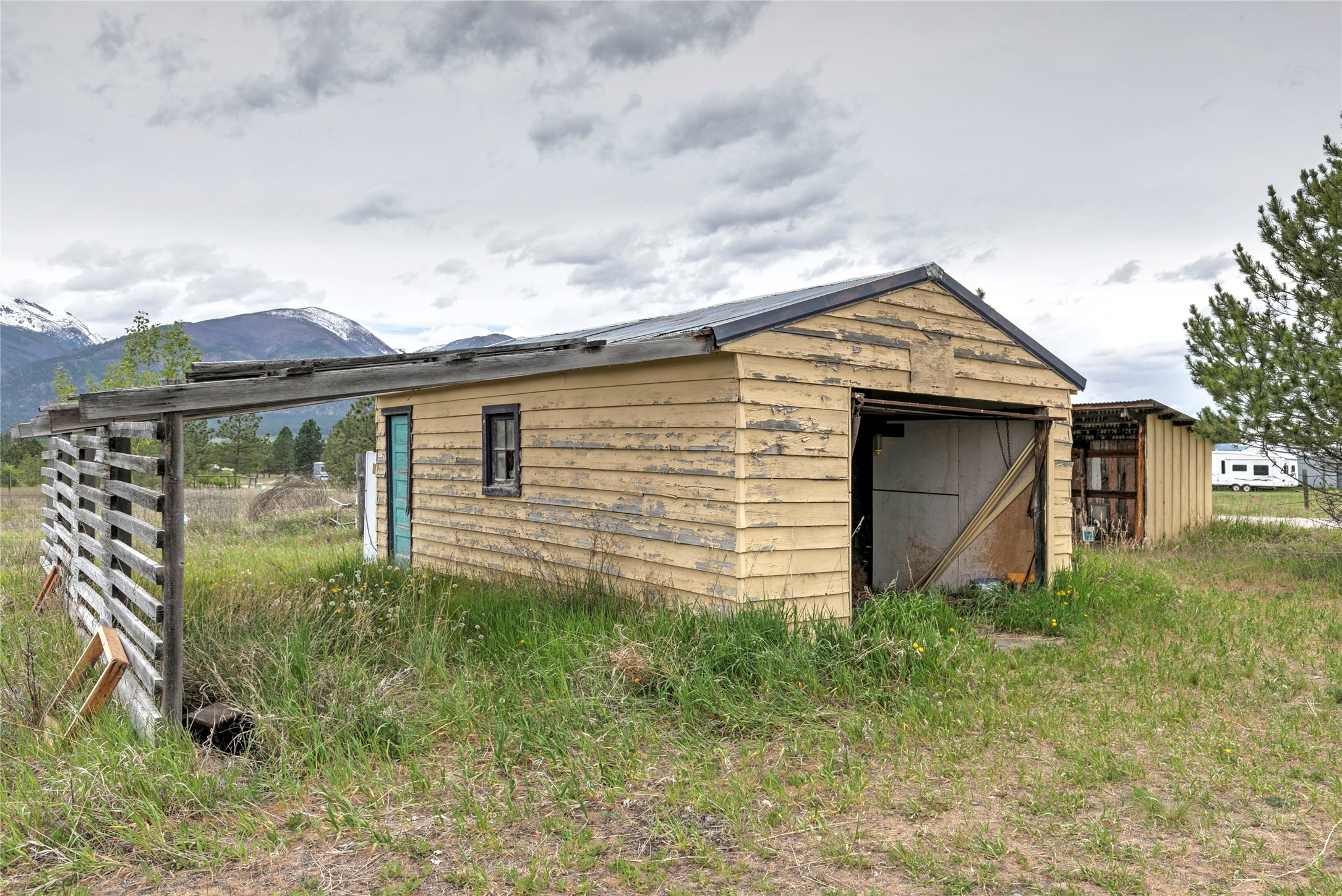 214 Eight Mile Creek Road