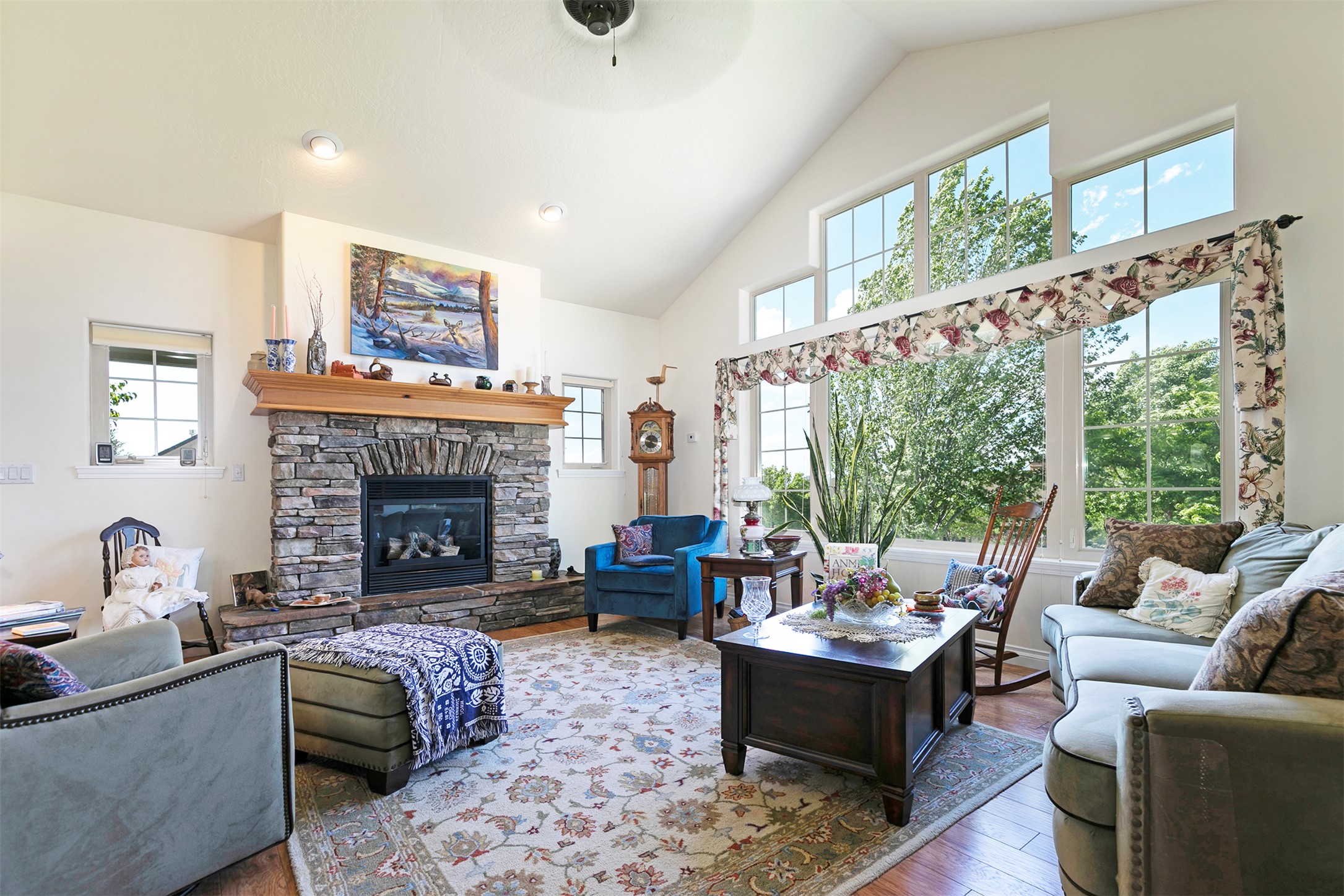 716 Spanish Peaks Drive