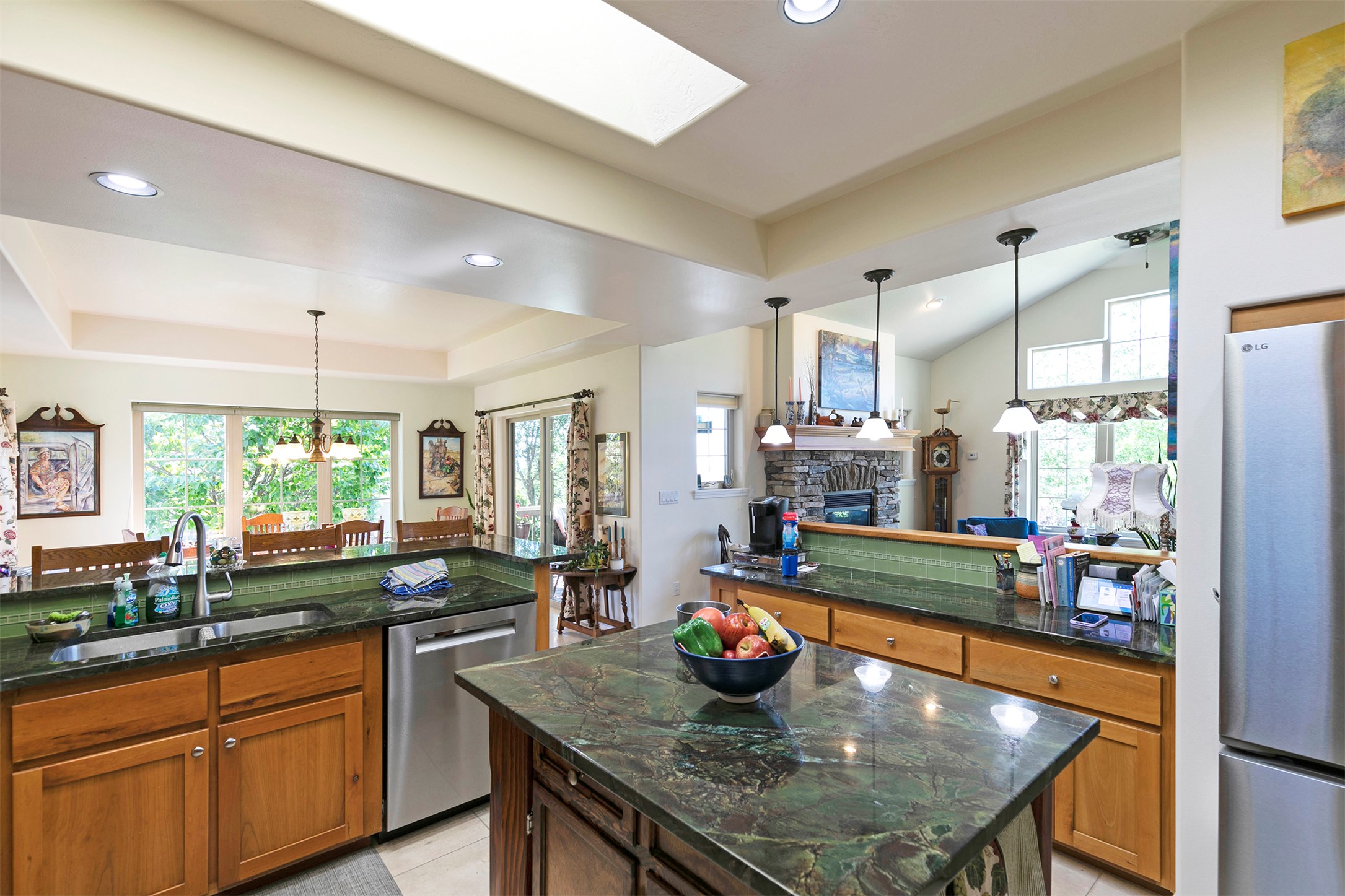 716 Spanish Peaks Drive