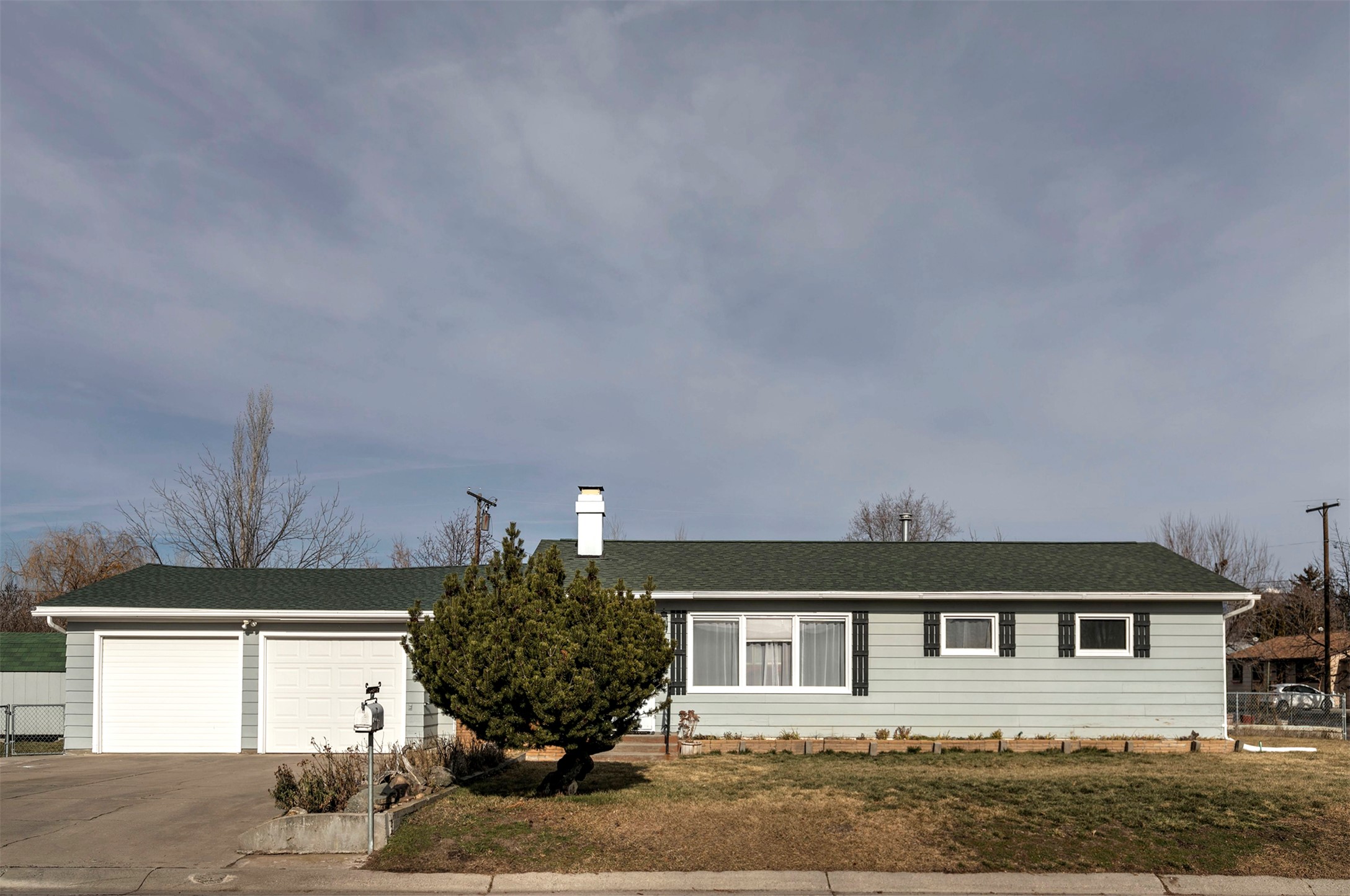 2418 S 10th Street W