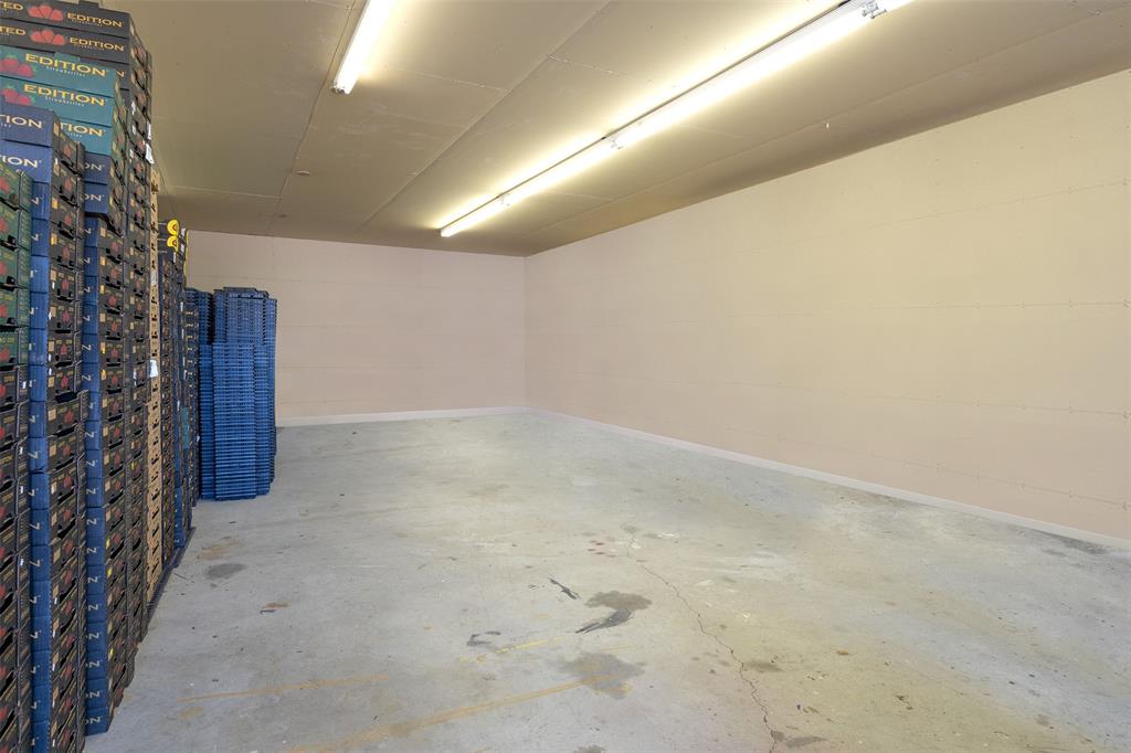 33953 Fox Road