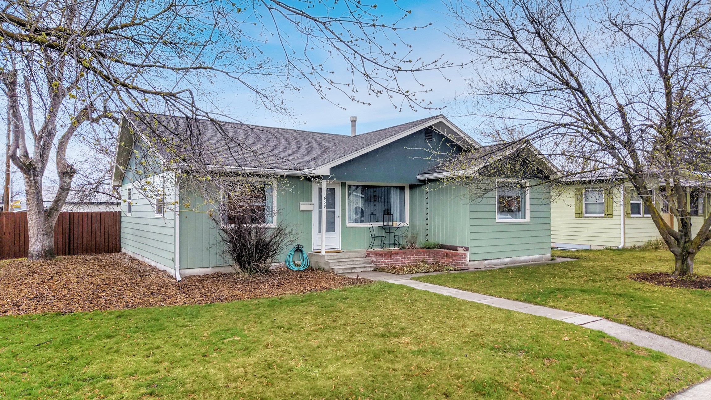 1630 Bel Air Place