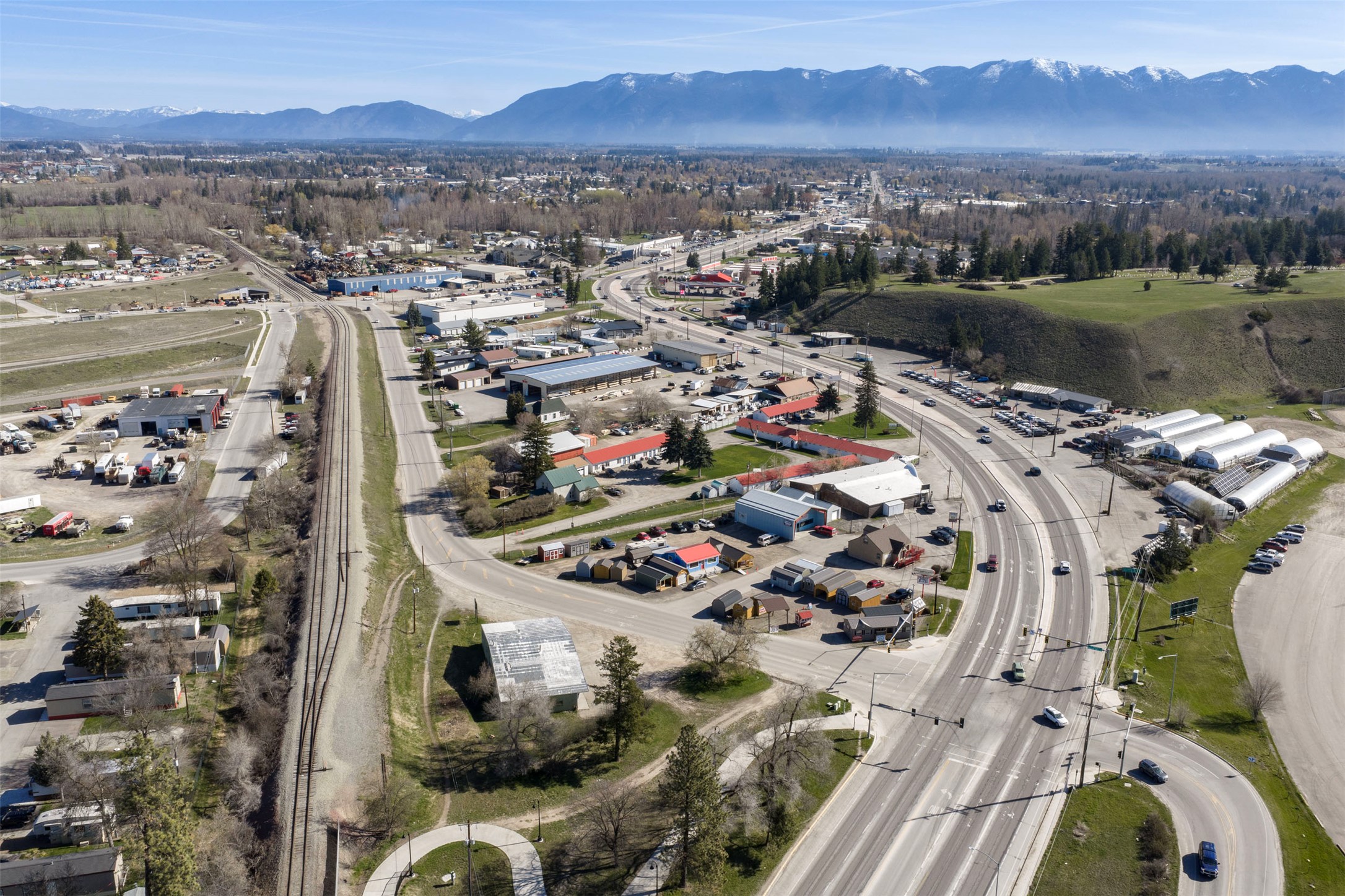 1001 Us Hwy 2 E