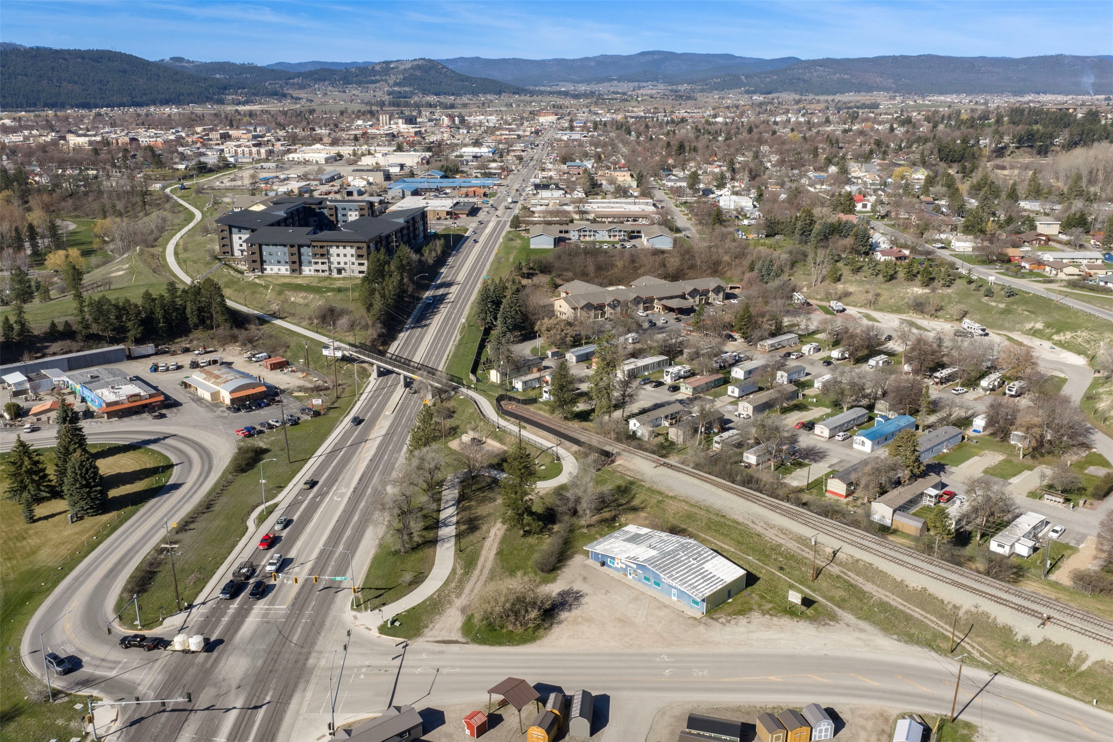 1001 Us Hwy 2 E
