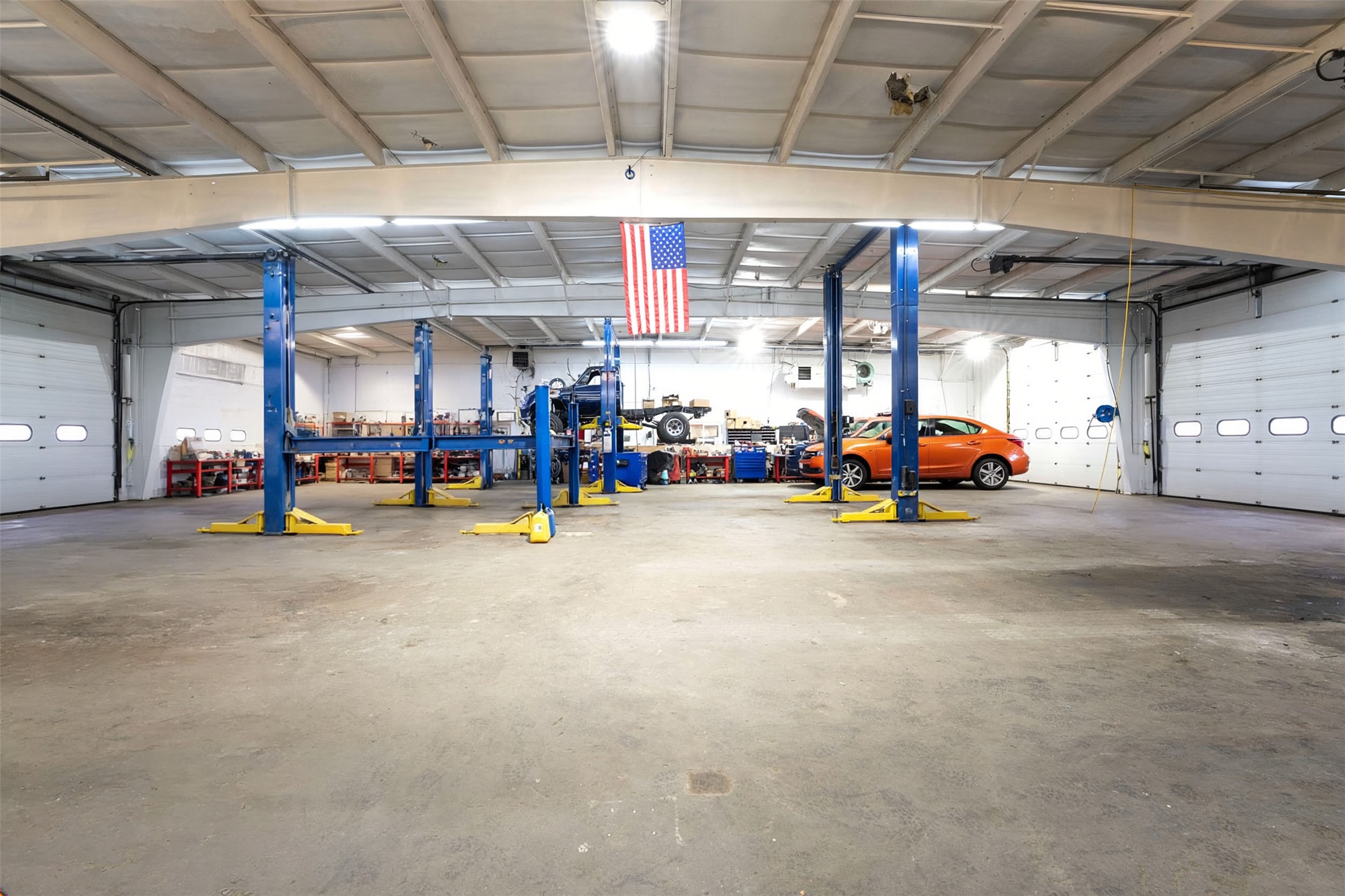 2549 US Hwy 2 E