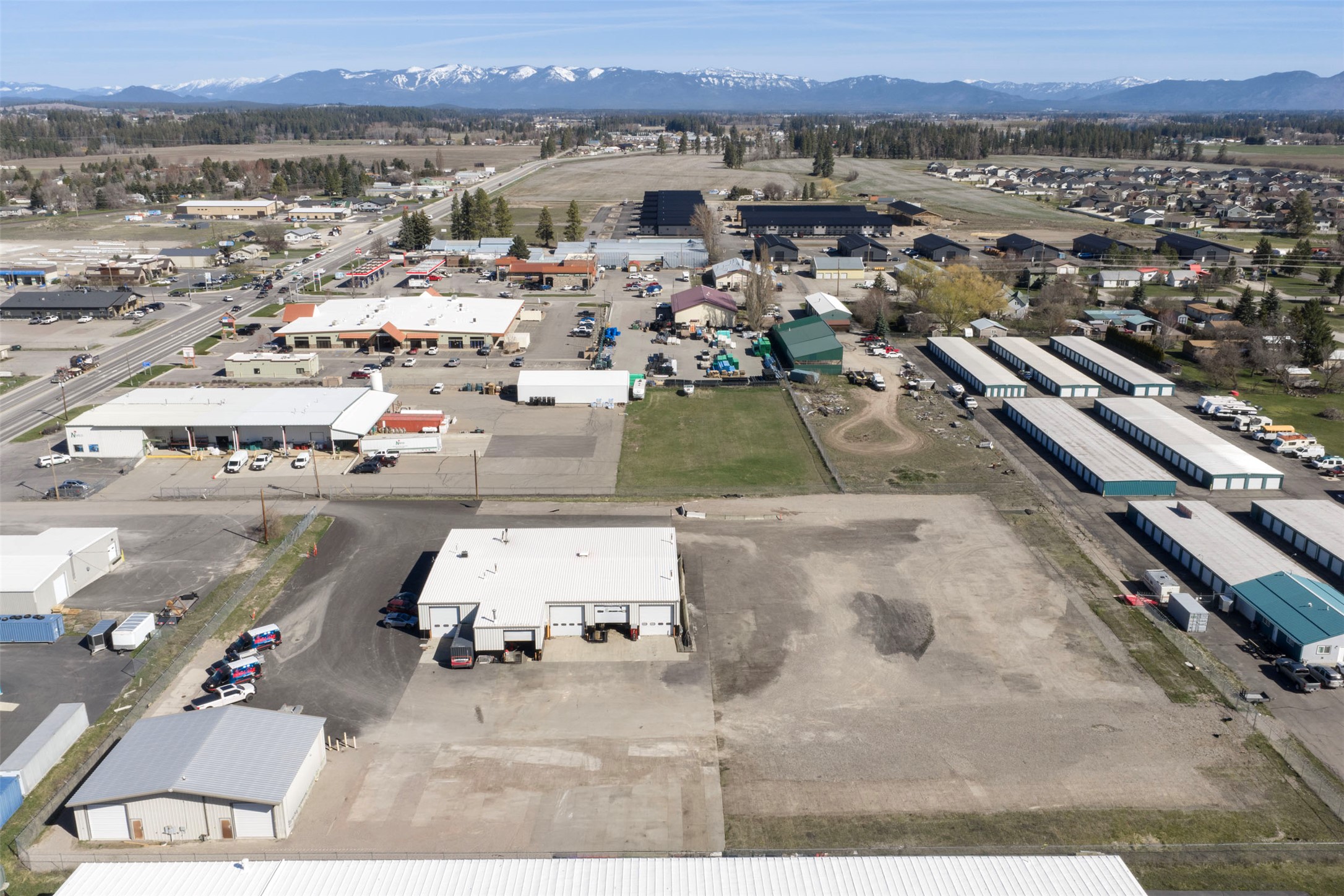 2549 US Hwy 2 E