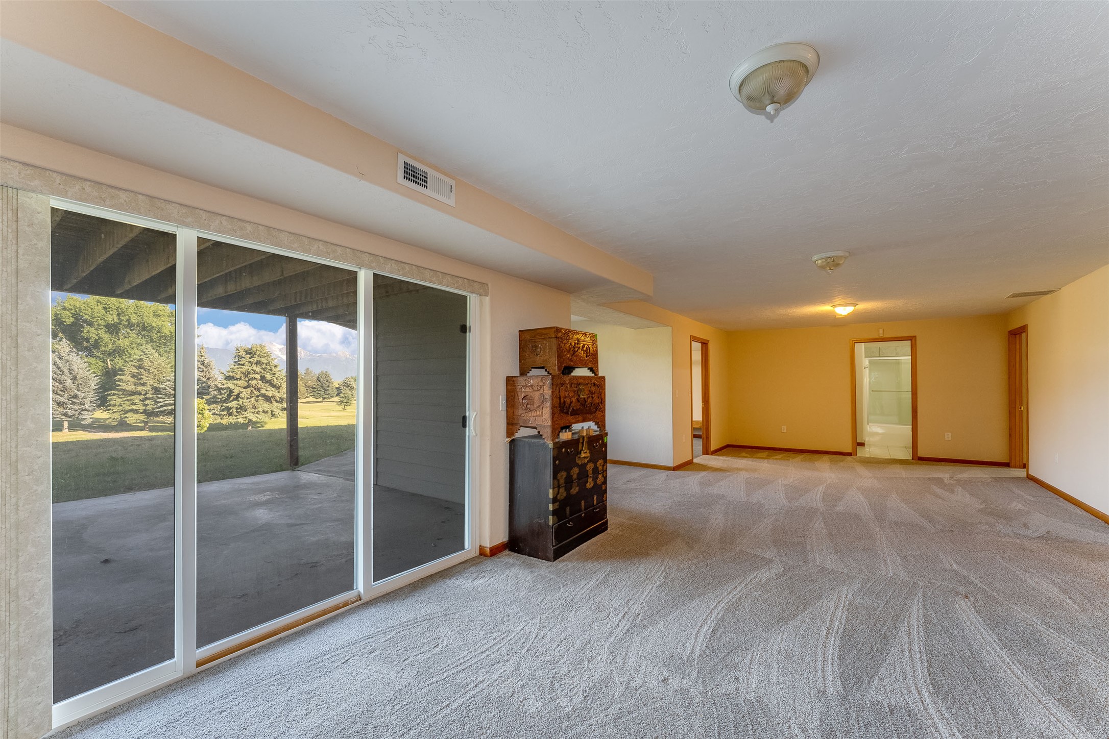 46452 Stagecoach Trail