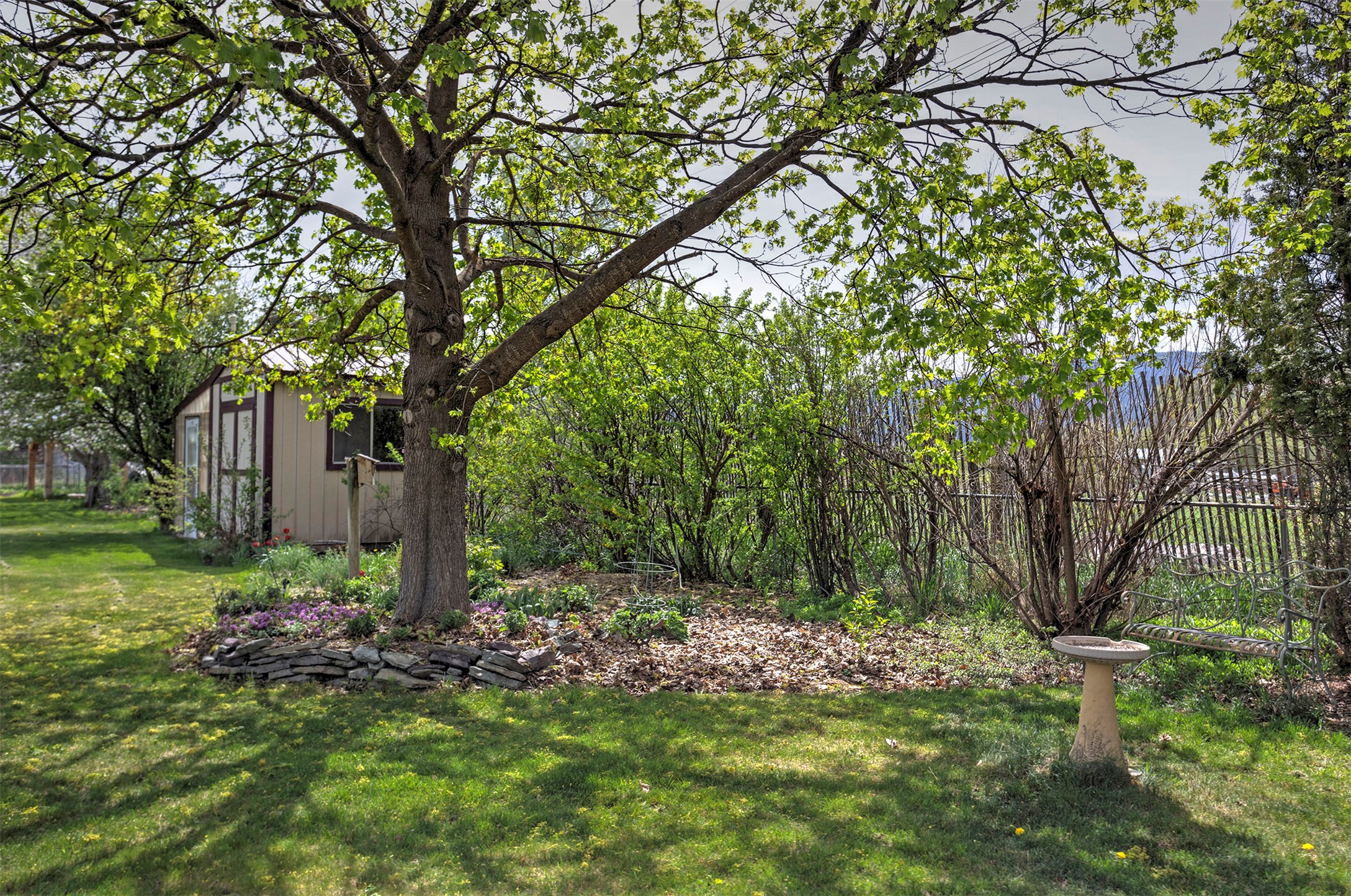 924 Gladis Drive