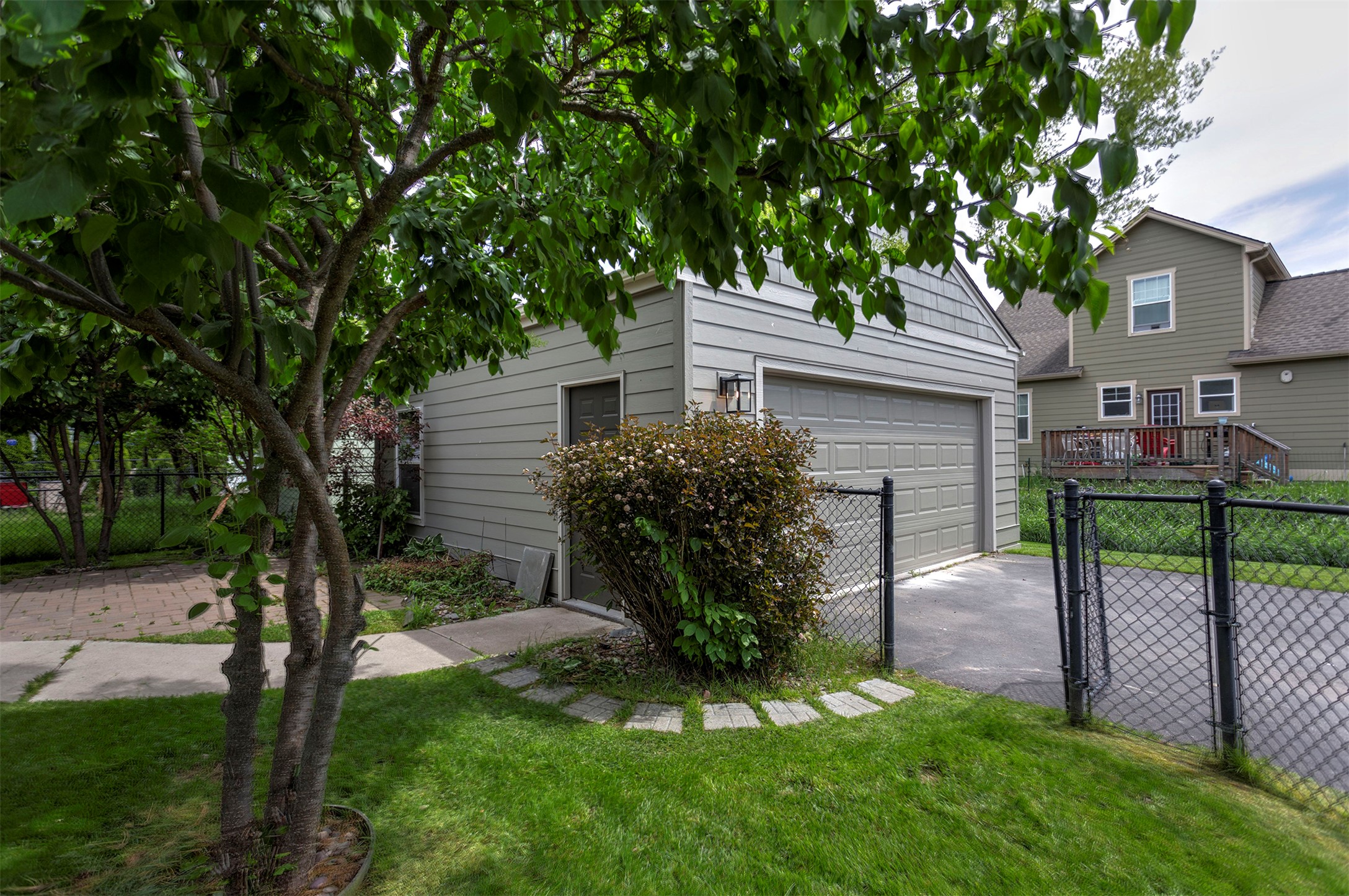 2717 Renae Court