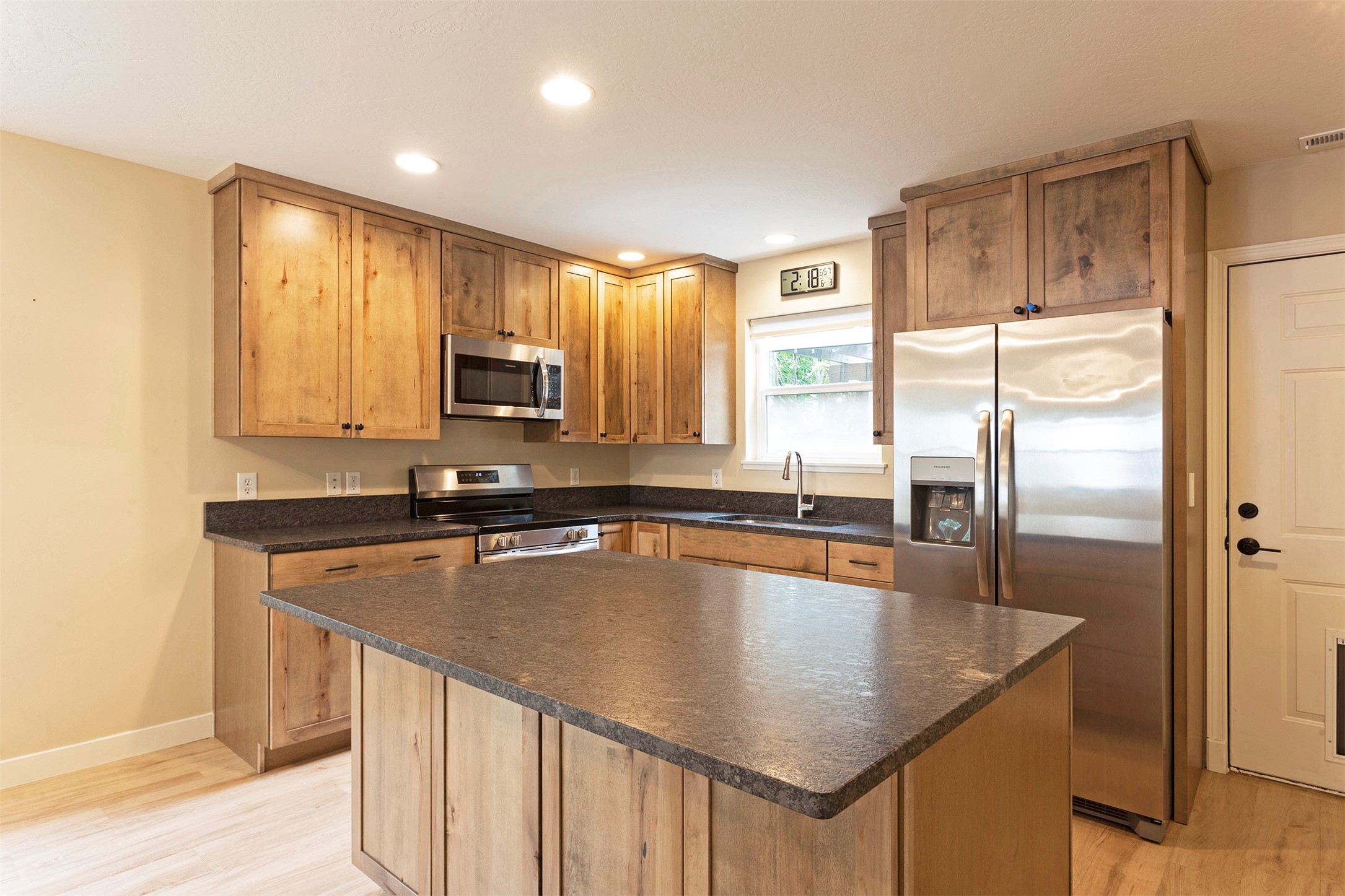 2717 Renae Court