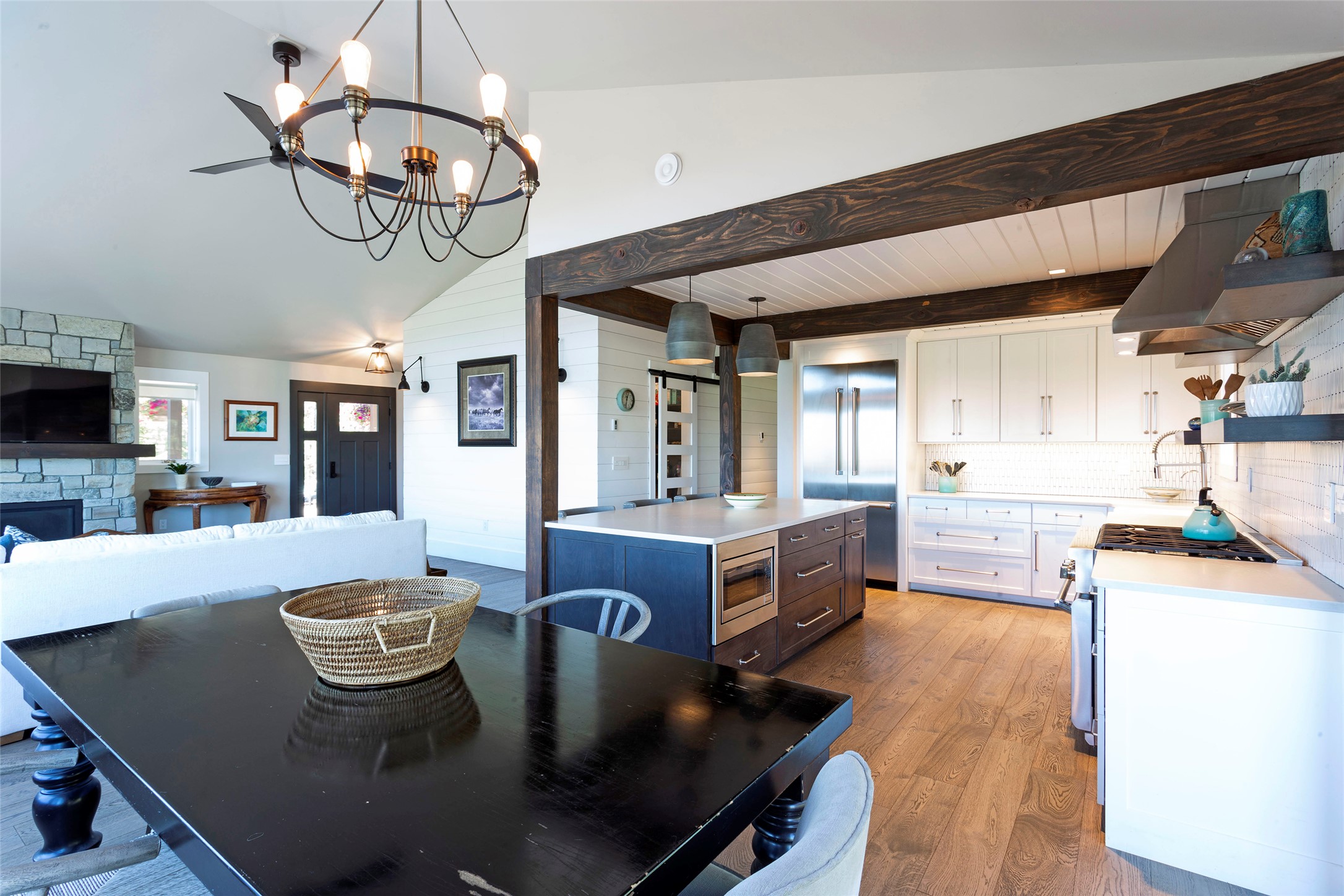 9755 Horseback Ridge Road
