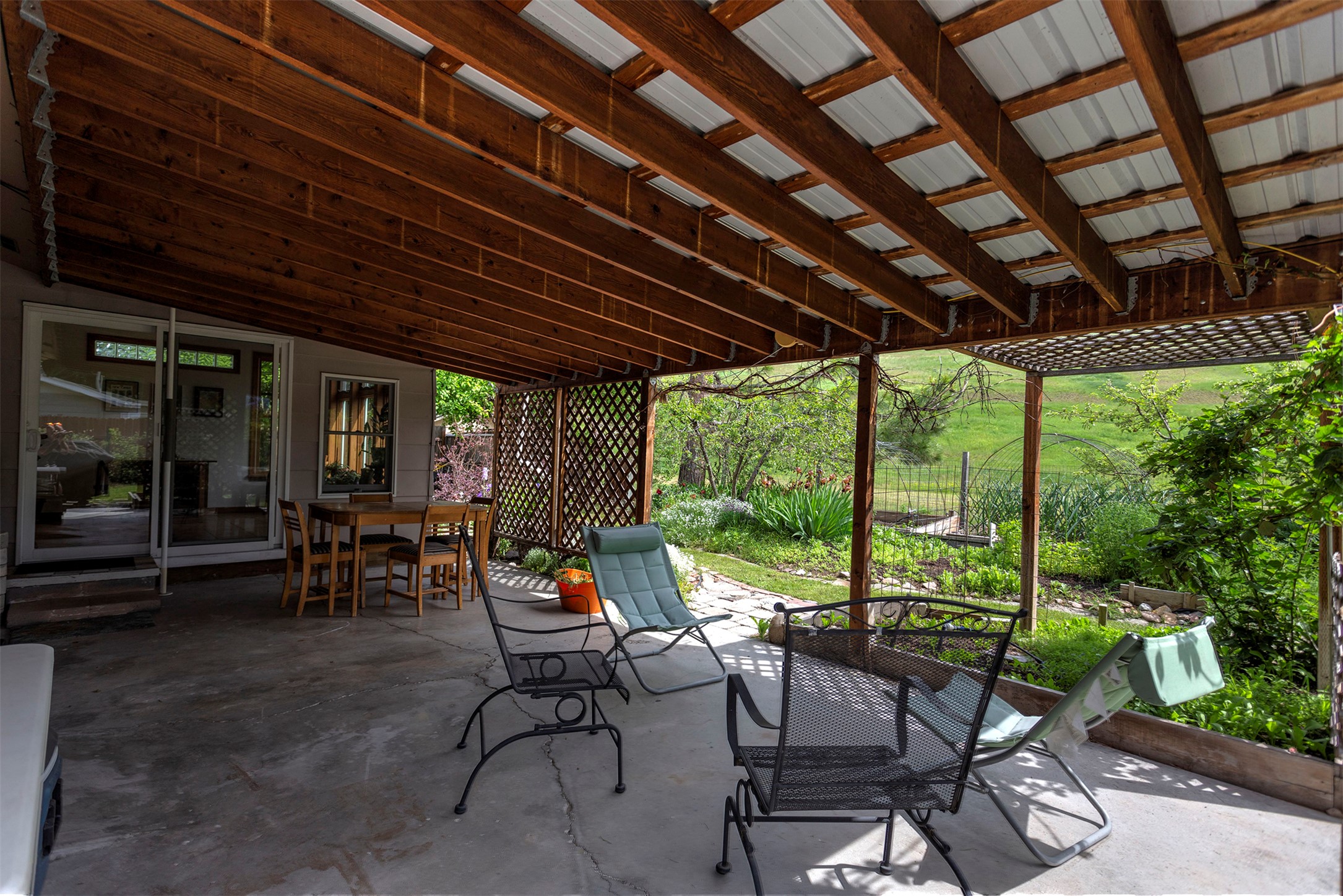 137 Cohosset Drive