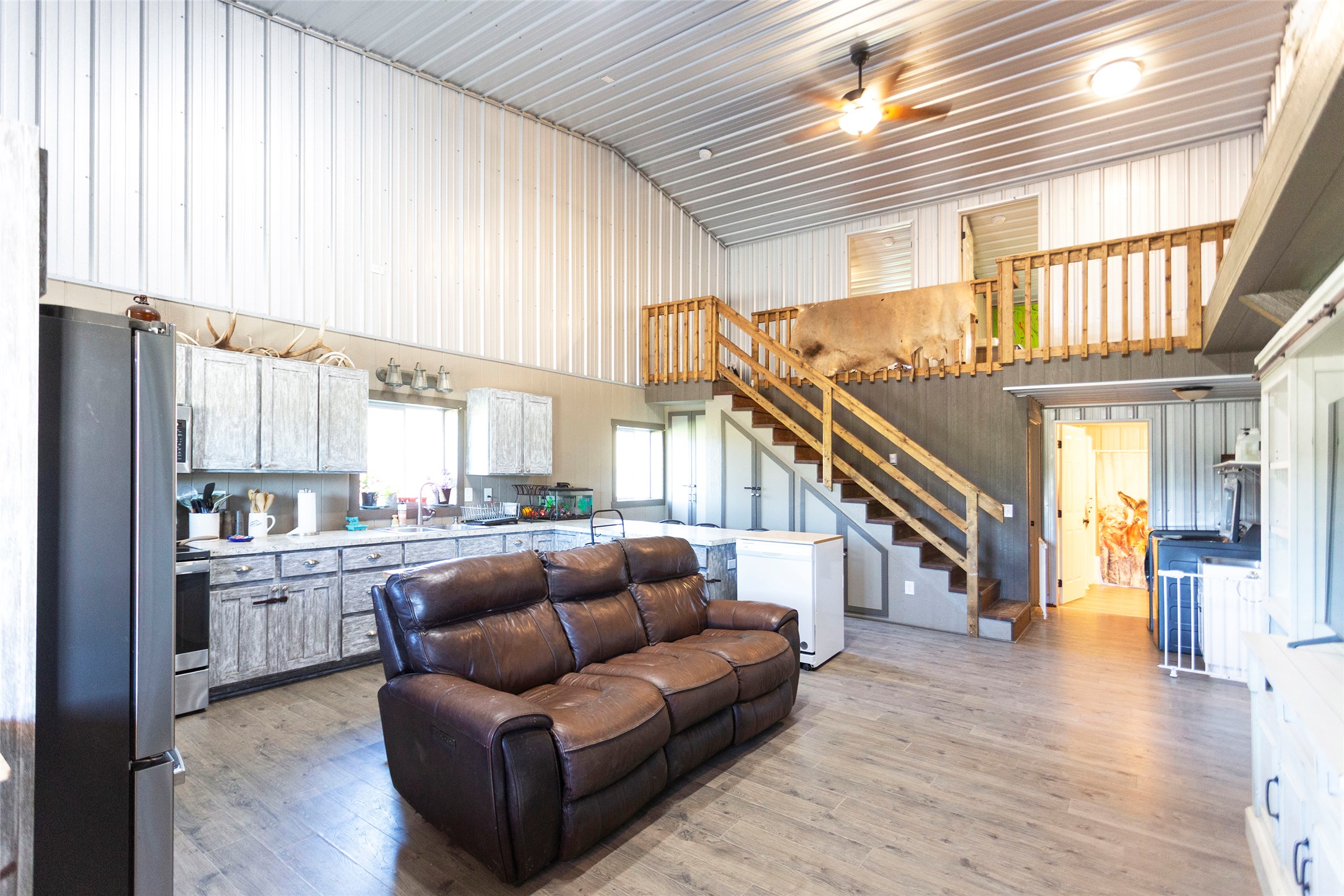1073 N Burnt Fork Road