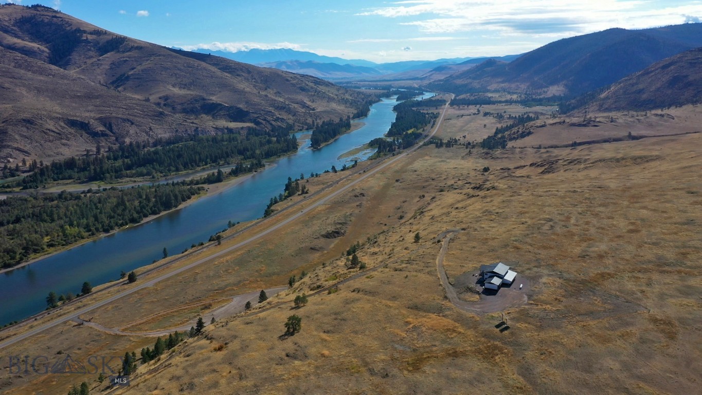 9800 Hwy 200