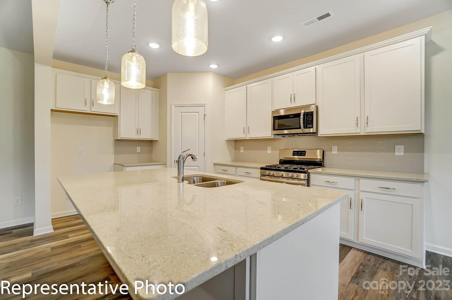 131 S Dunlavin Way Unit: 53