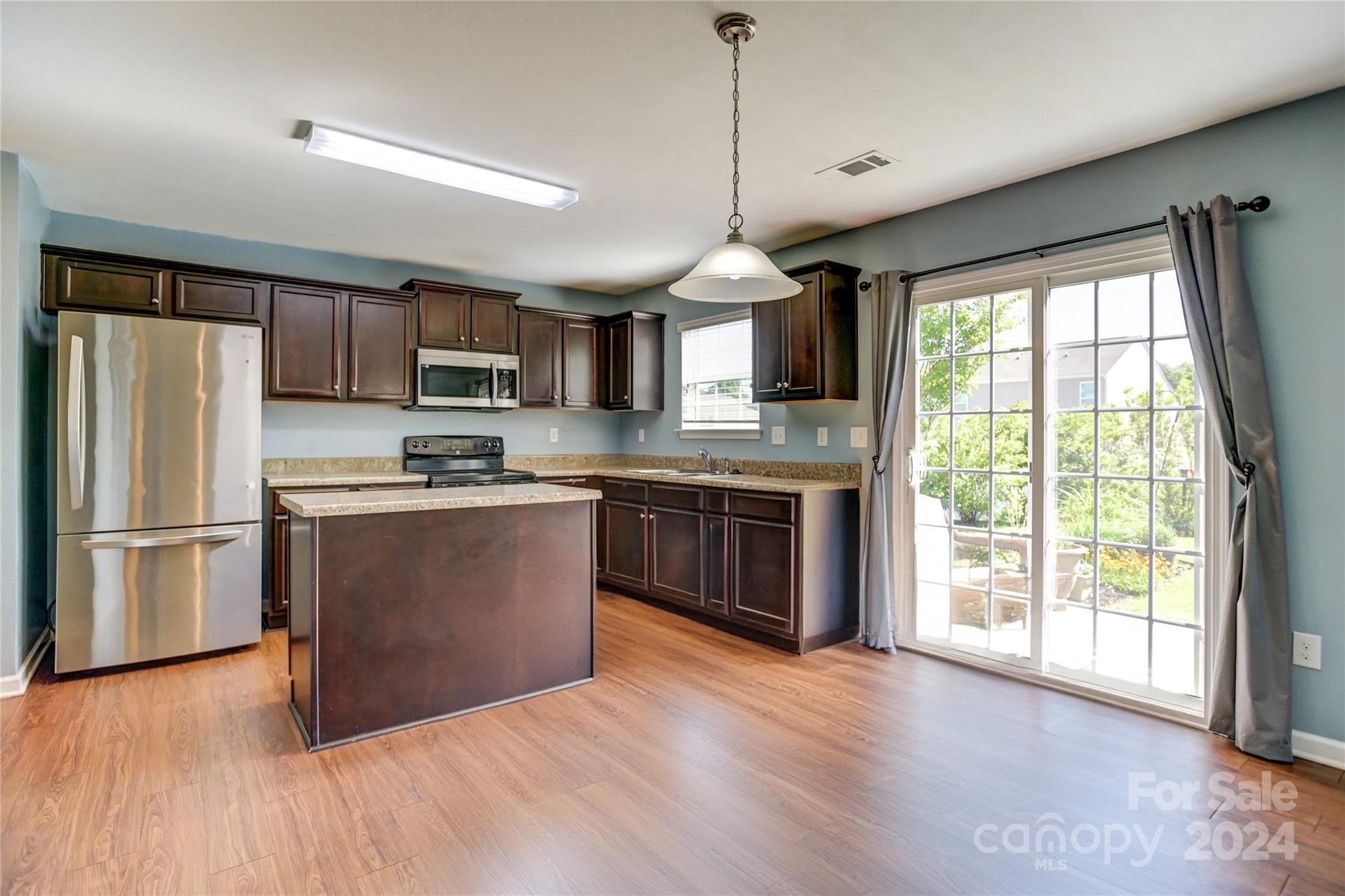 118 Quail Springs Road