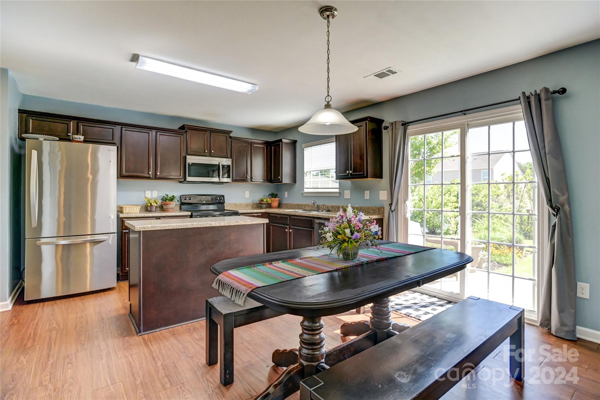 118 Quail Springs Road
