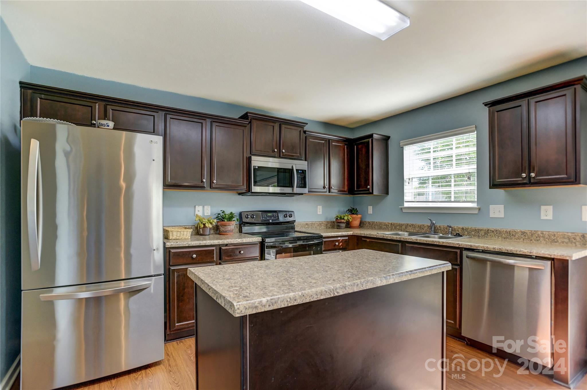 118 Quail Springs Road