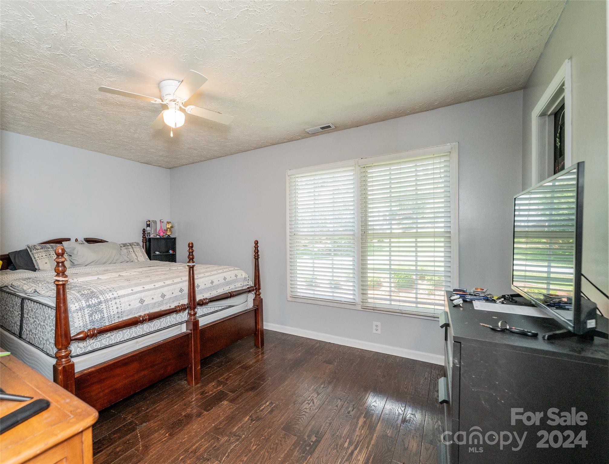 1612 Indian Springs Drive