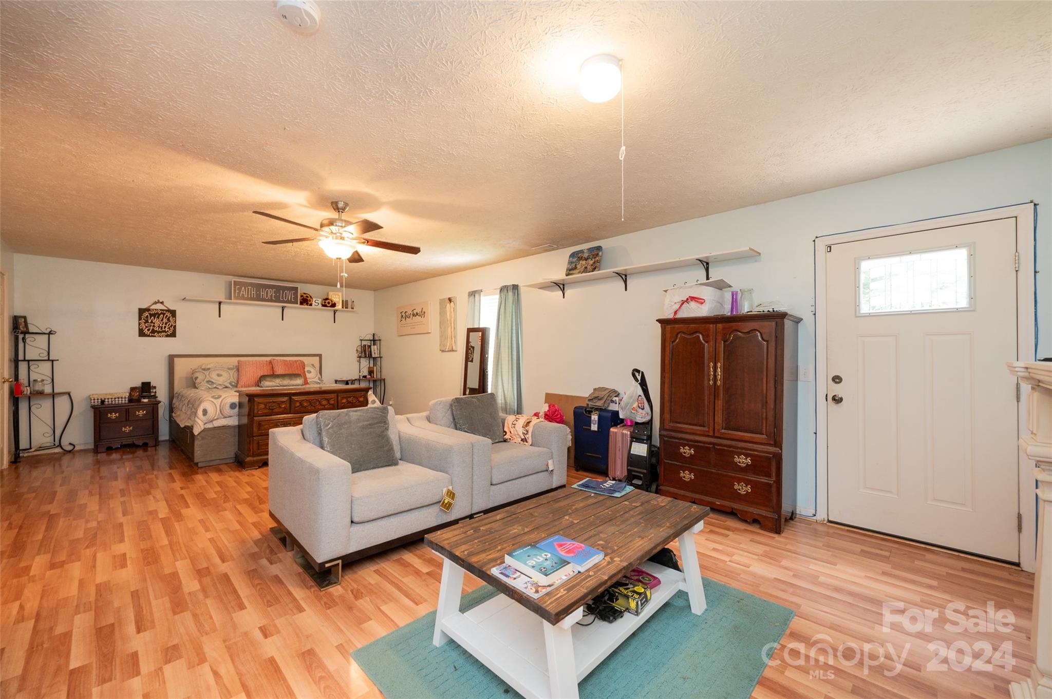 1612 Indian Springs Drive