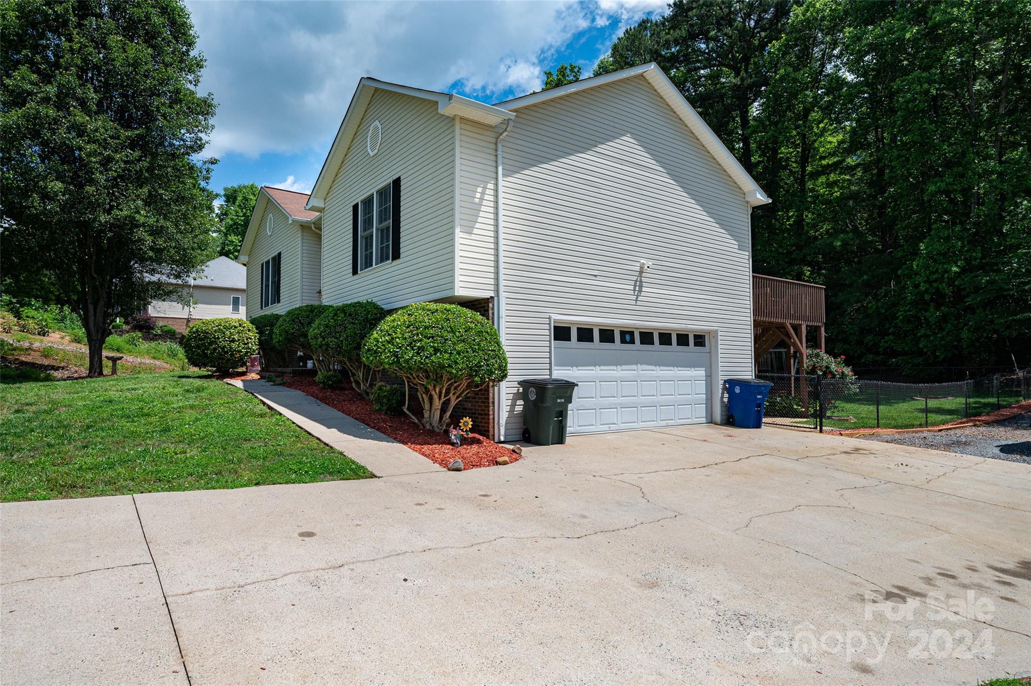 1612 Indian Springs Drive