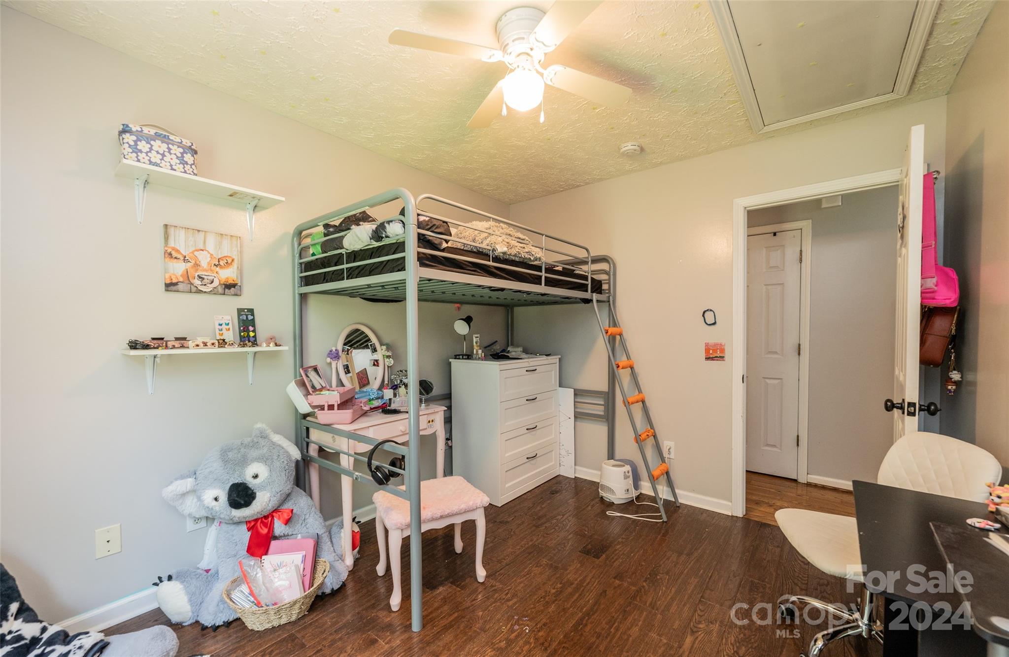 1612 Indian Springs Drive