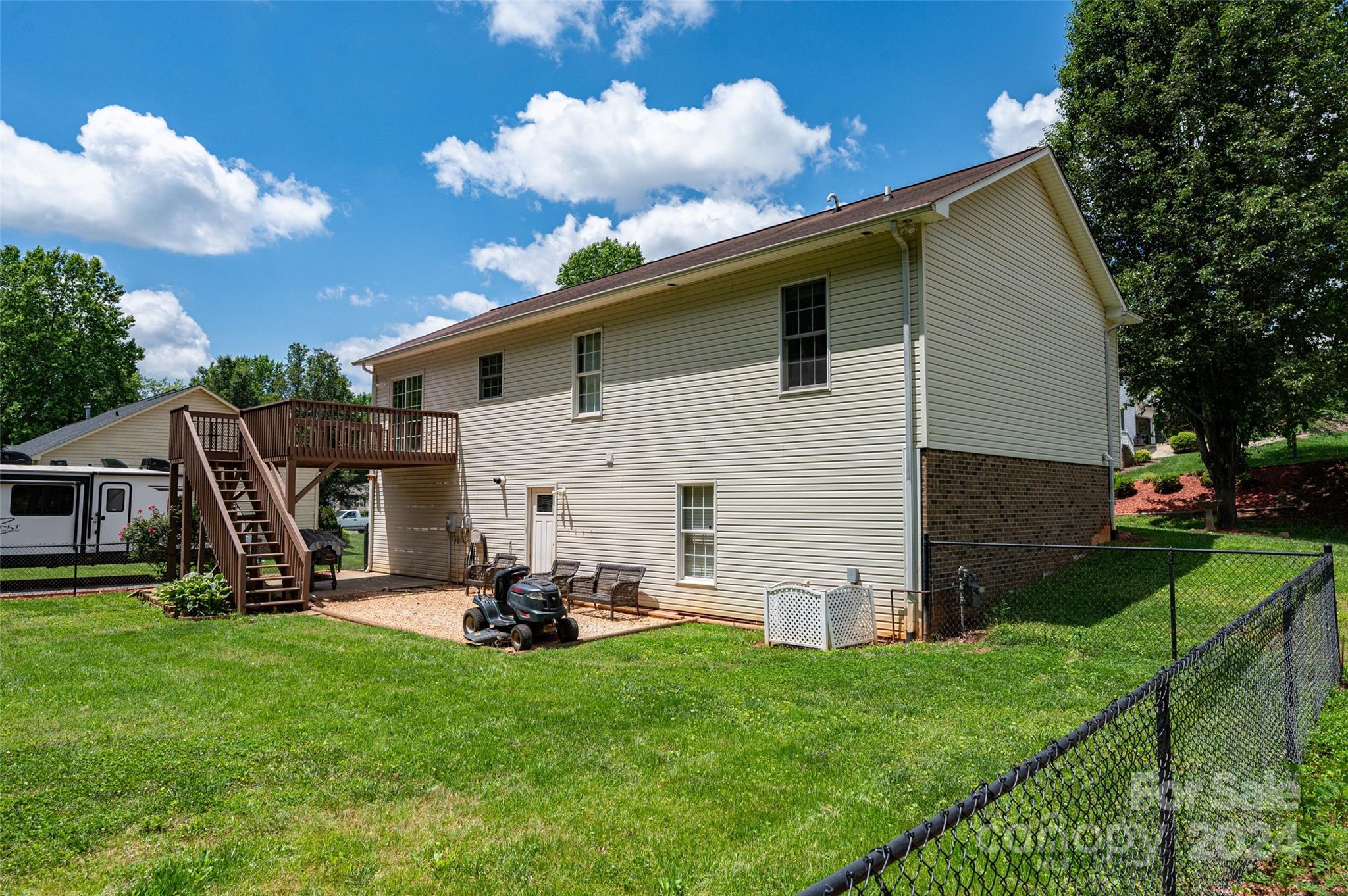 1612 Indian Springs Drive
