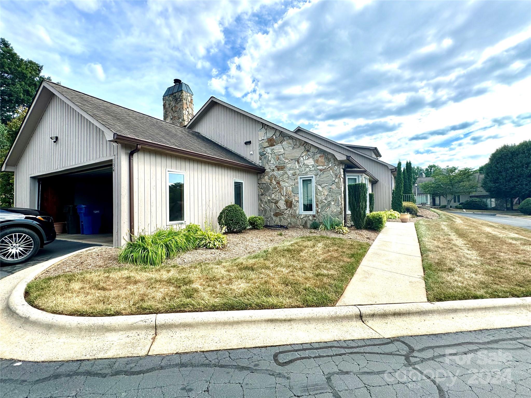 603 29th Avenue NE Unit: 134