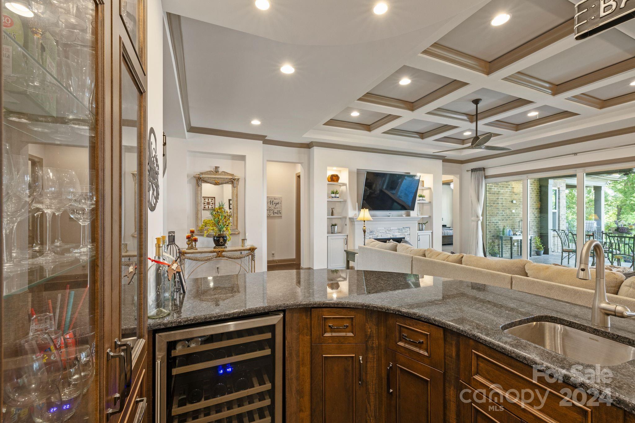 7086 Hawk Shadow Lane